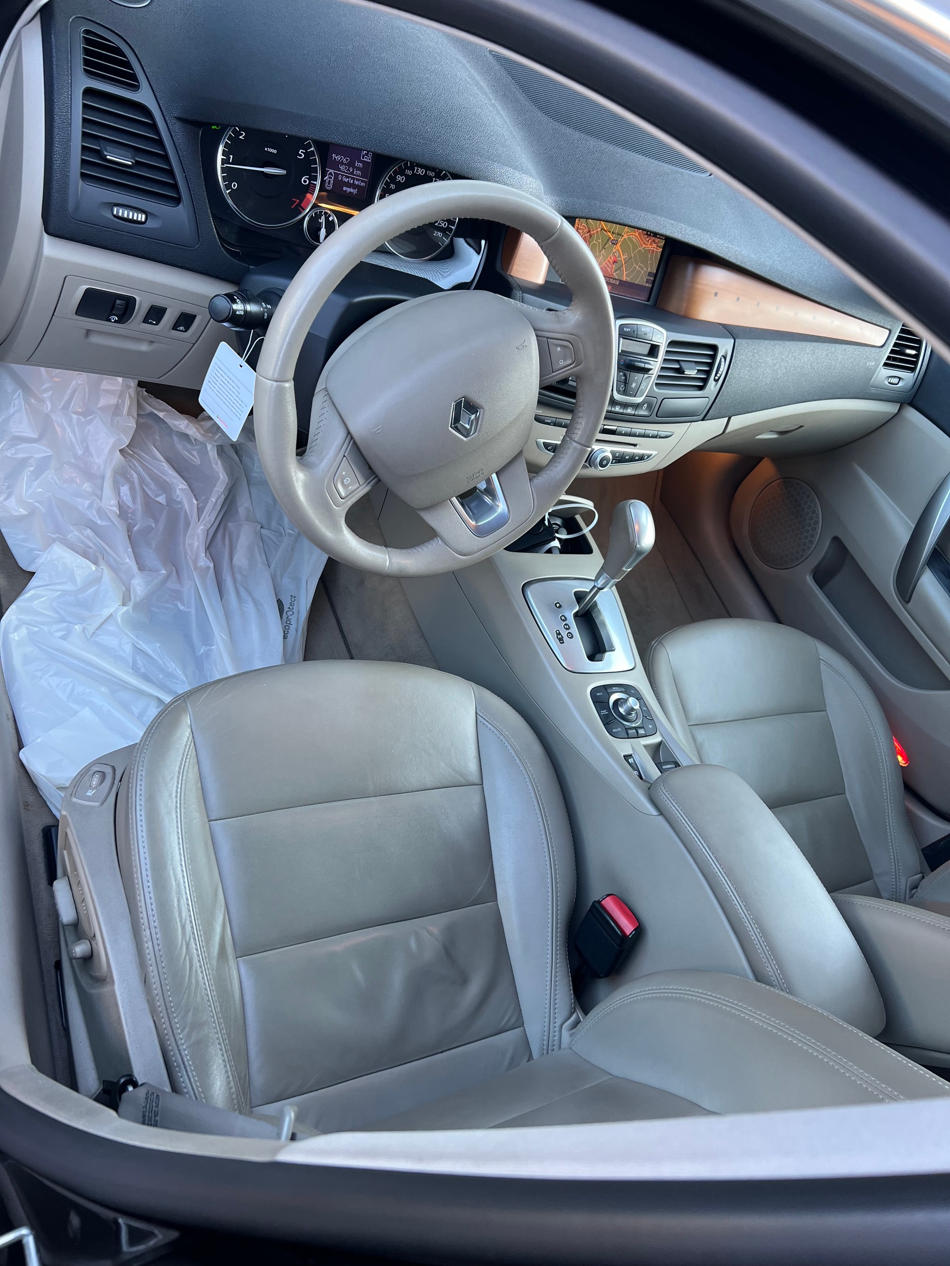 RENAULT Laguna 2.0 16V T Dynamique Automatic-image-4