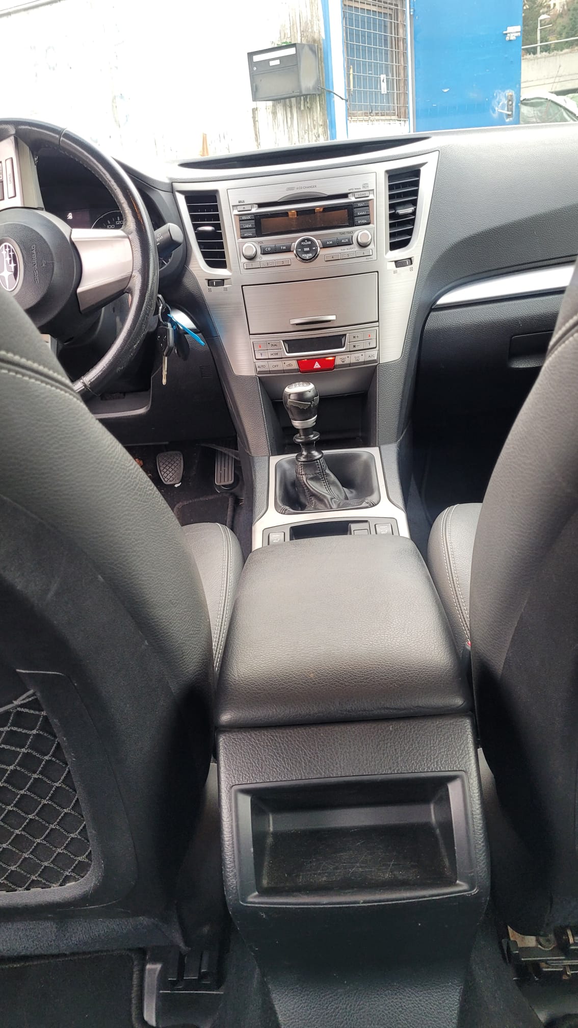 SUBARU Outback 2.0D Limited AWD-image-6