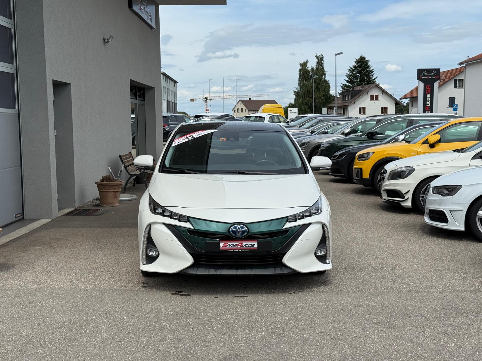 TOYOTA Prius 1.8 VVT-i Plug-in Hybrid Solar-image-5