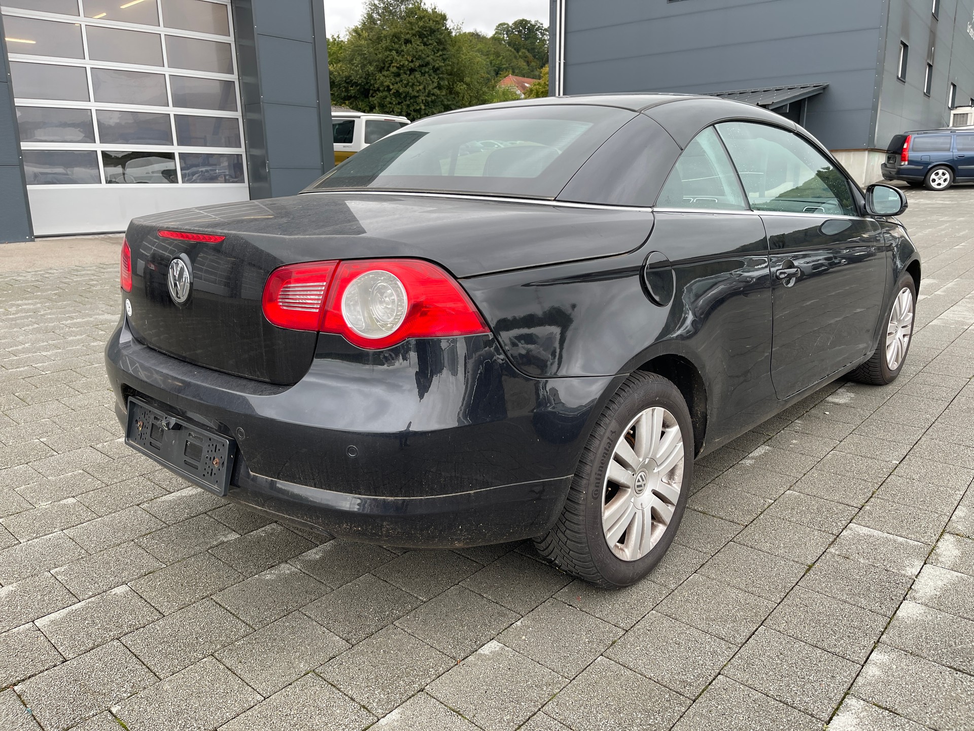 VW Eos 2.0 FSI-image-3