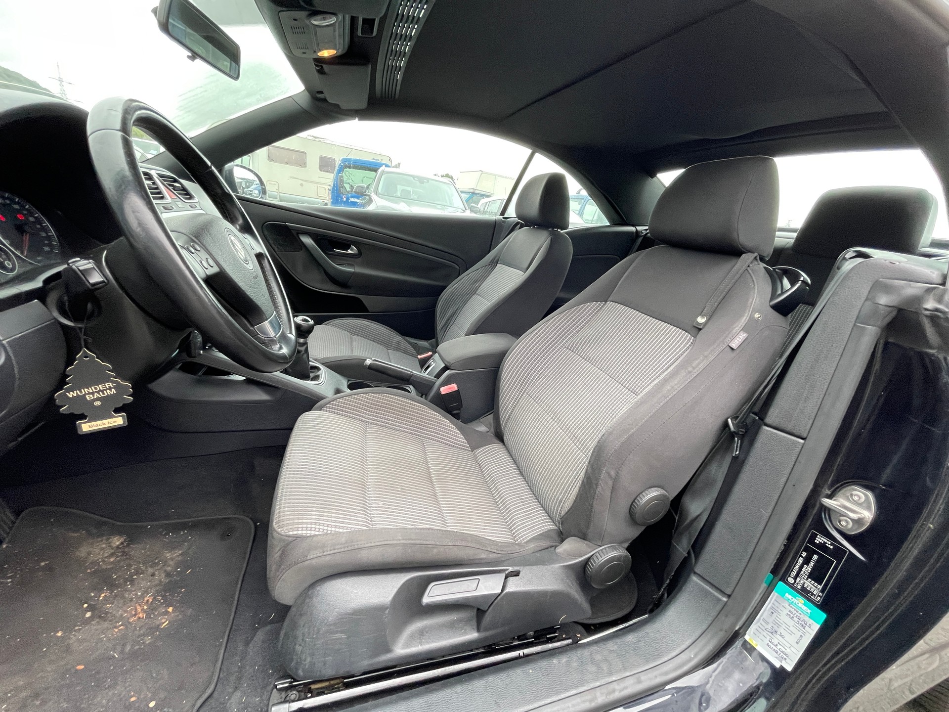 VW Eos 2.0 FSI-image-9