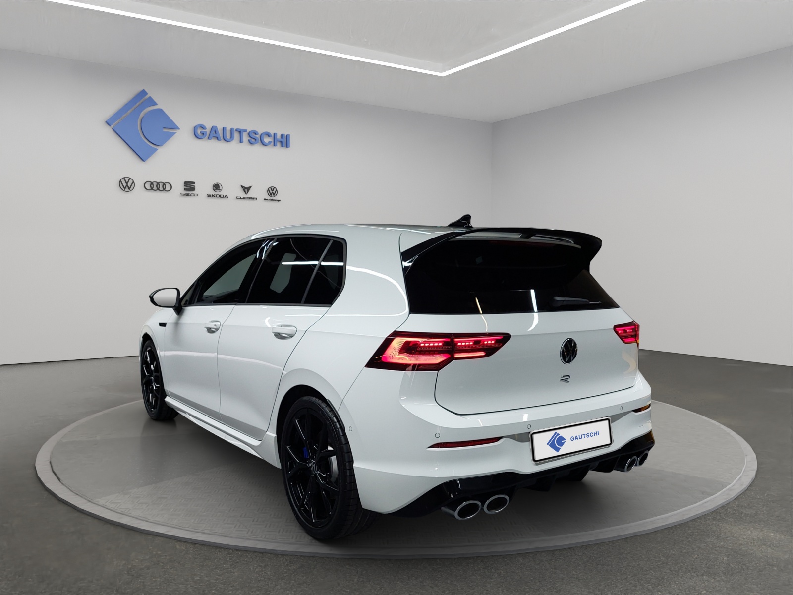 VW Golf 2.0 TSI R DSG 4Motion R Performance-image-2