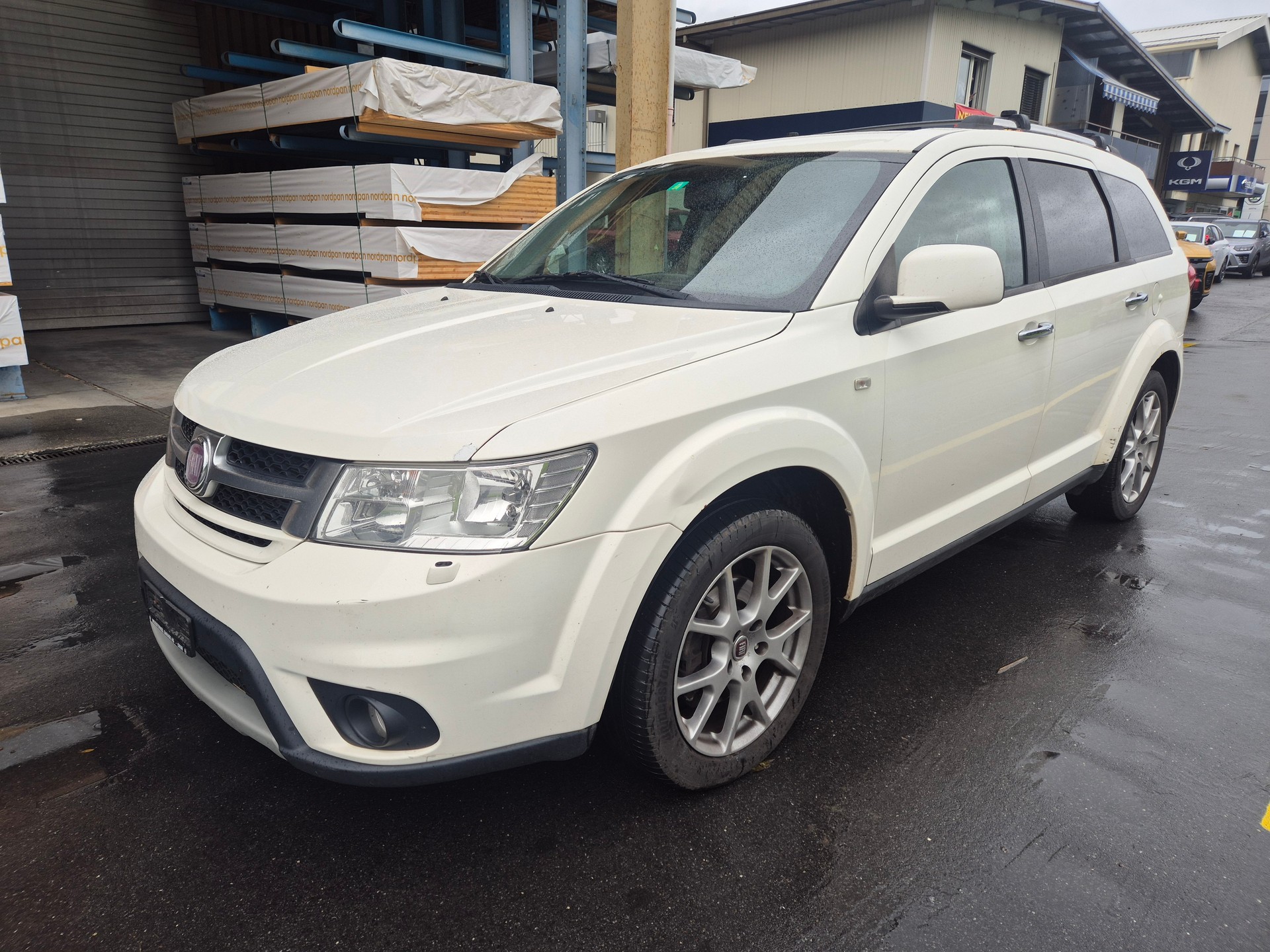 FIAT Freemont 3.6 V6 Lounge AWD Automatic-image-1