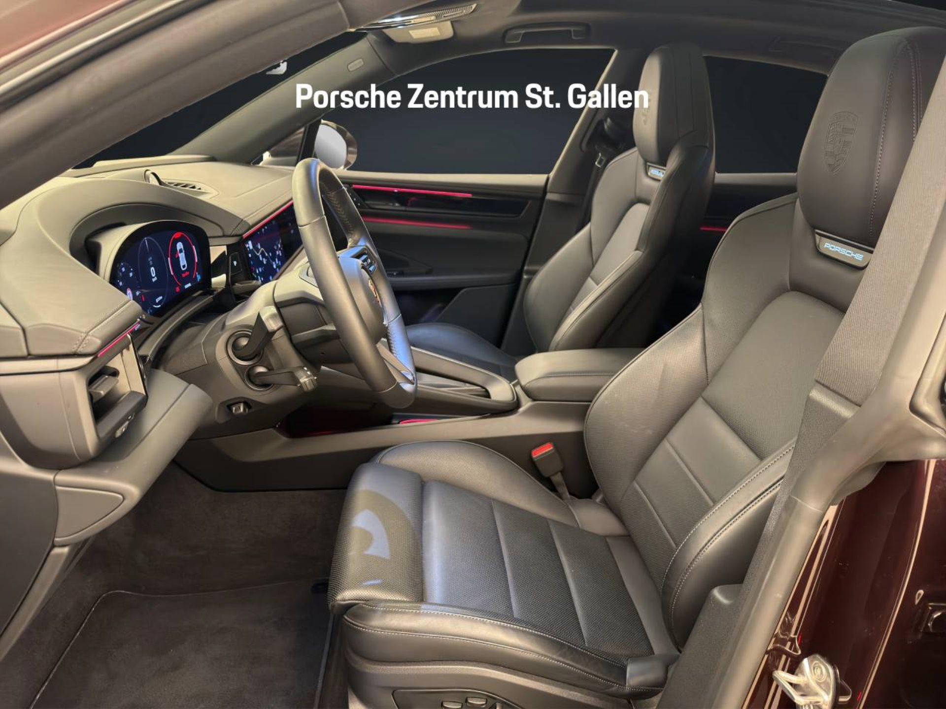 PORSCHE Macan 4-image-4
