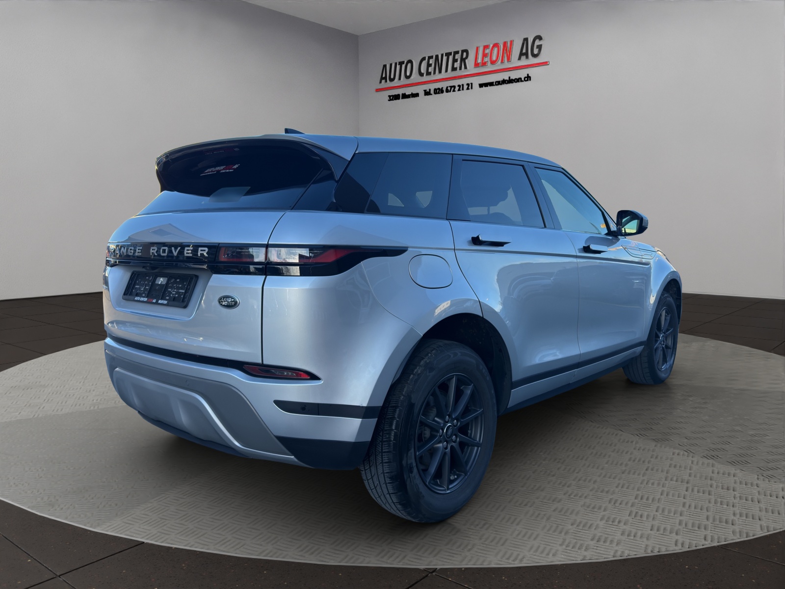 LAND ROVER Range Rover Evoque D 150 S AT9-image-5