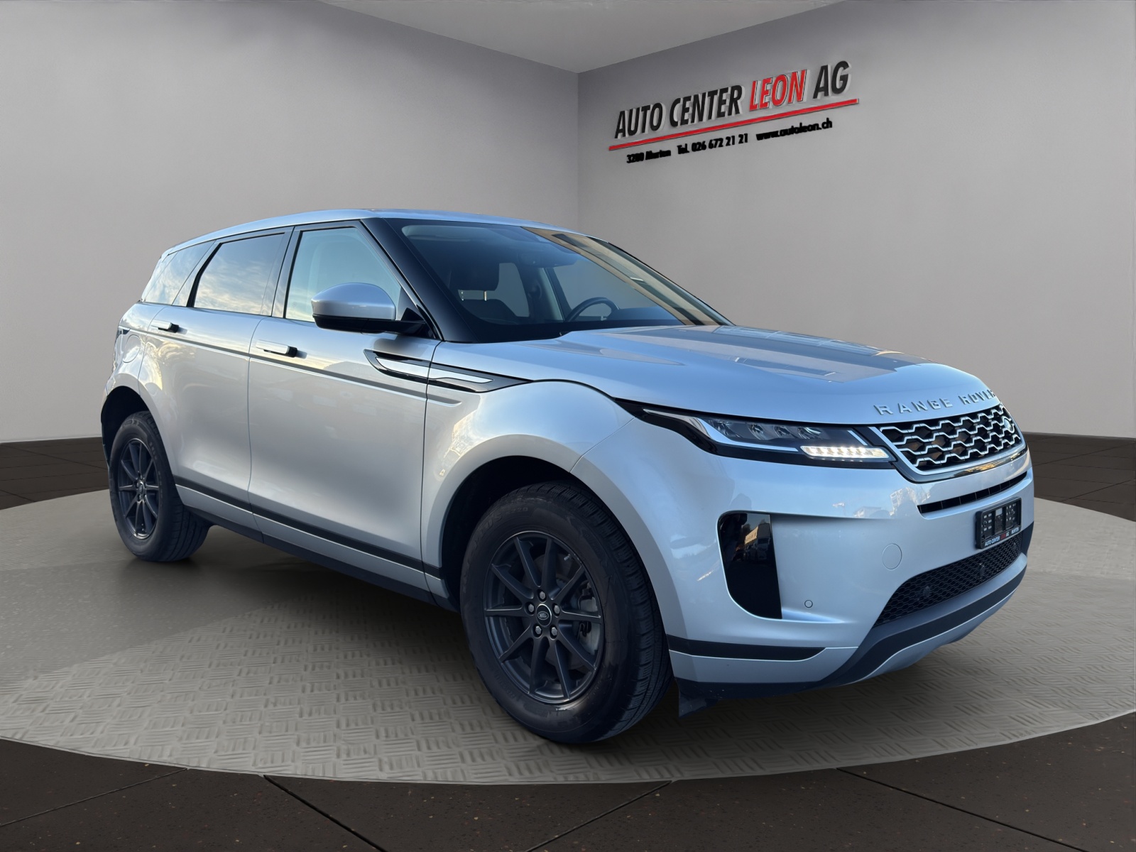 LAND ROVER Range Rover Evoque D 150 S AT9-image-7