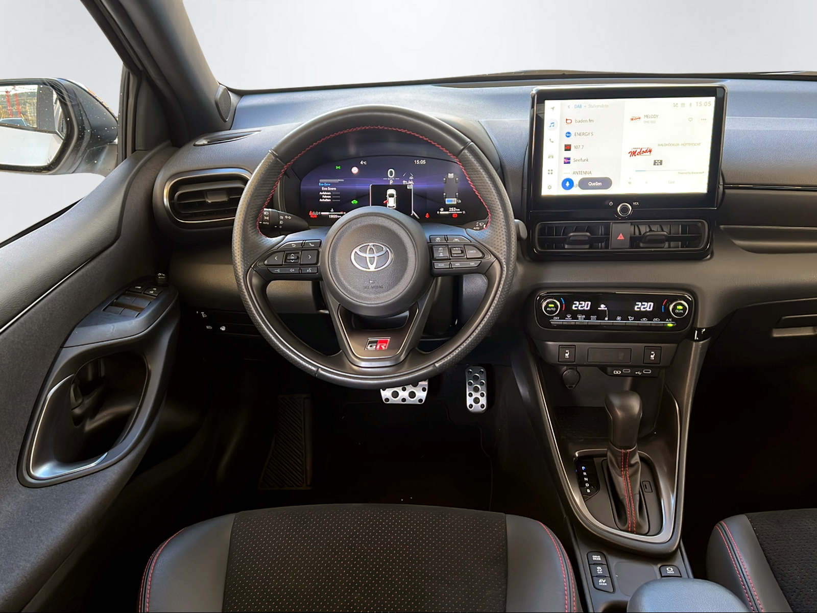 TOYOTA Yaris 1.5 VVT-i HSD GR Sport-image-12