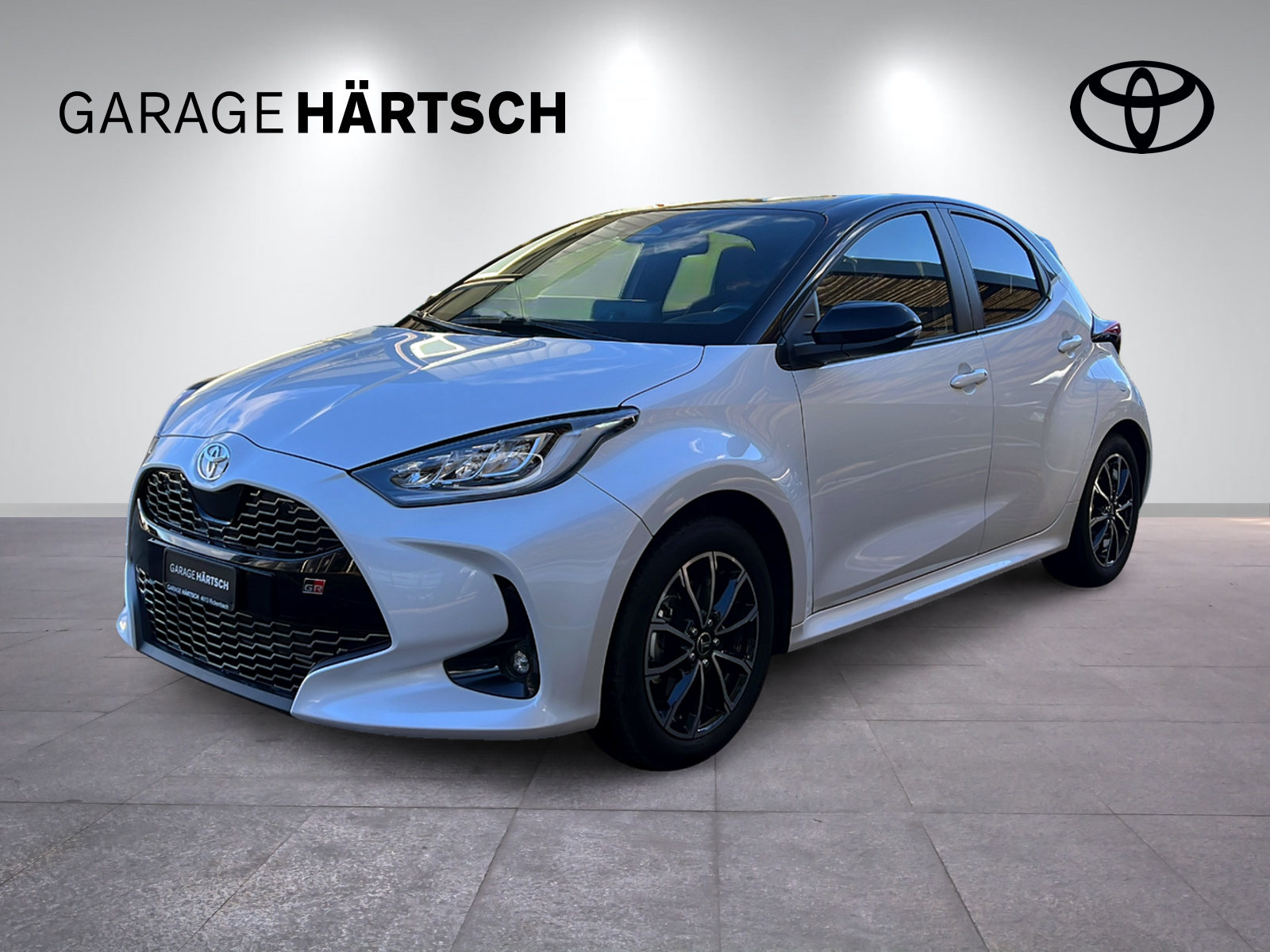 TOYOTA Yaris 1.5 VVT-i HSD GR Sport-image-0