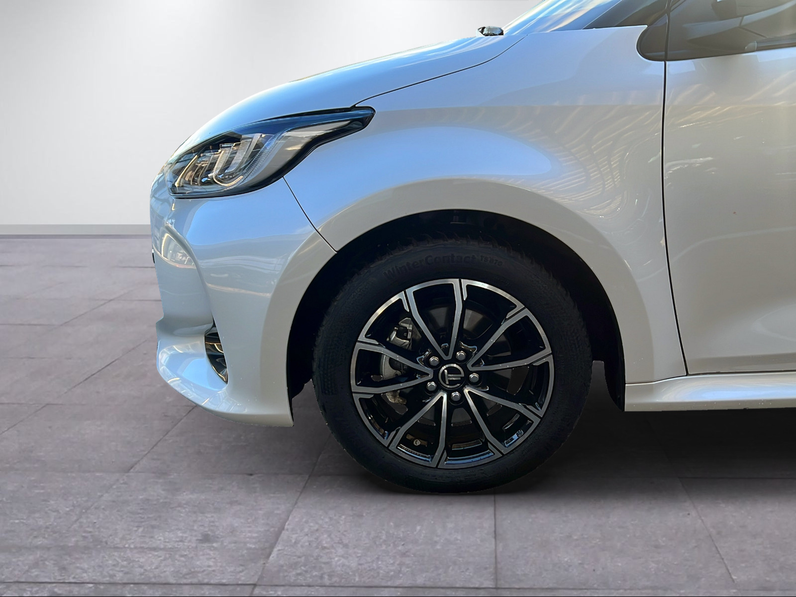 TOYOTA Yaris 1.5 VVT-i HSD GR Sport-image-2