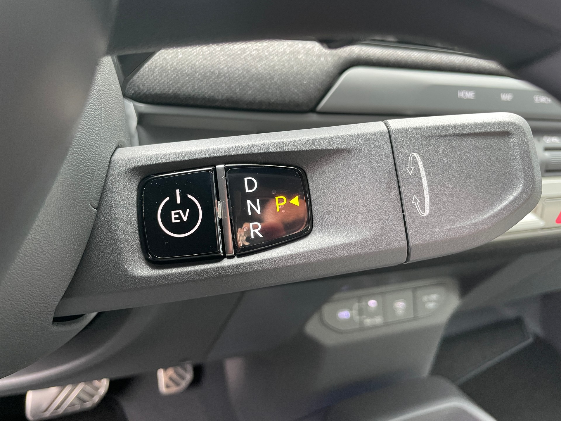 KIA EV3 81,4 kWh GT-Line-image-27