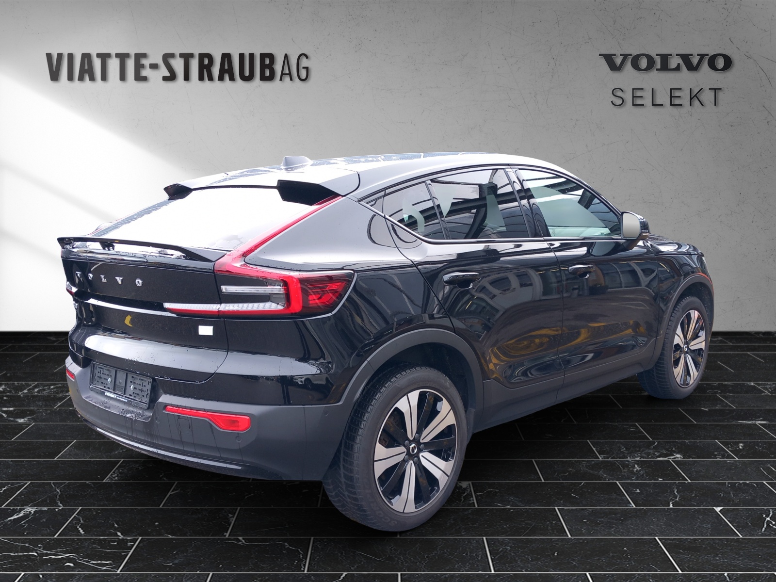 VOLVO C40 P8 Twin Recharge Ultimate AWD-image-1