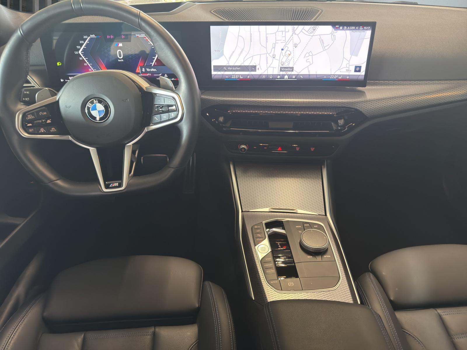 BMW 330i xDrive Touring M Sportpaket-image-9