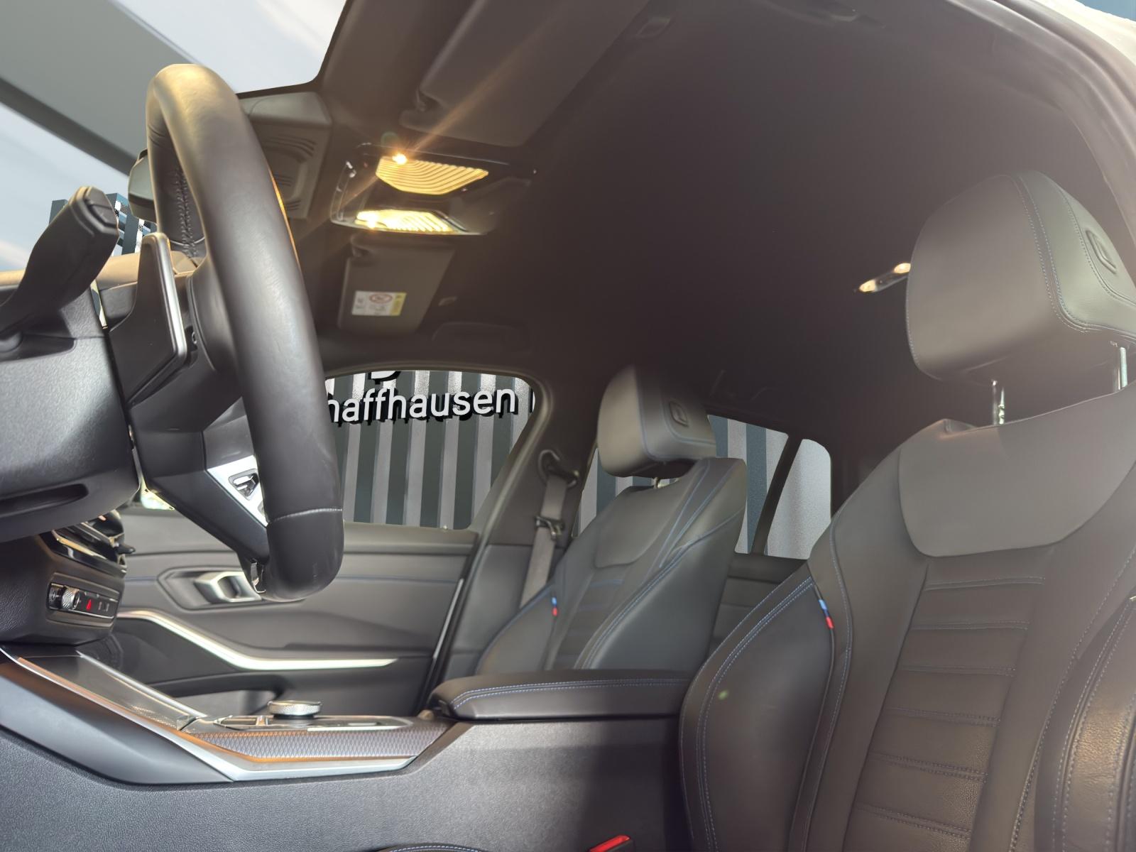 BMW 330i xDrive Touring M Sportpaket-image-16