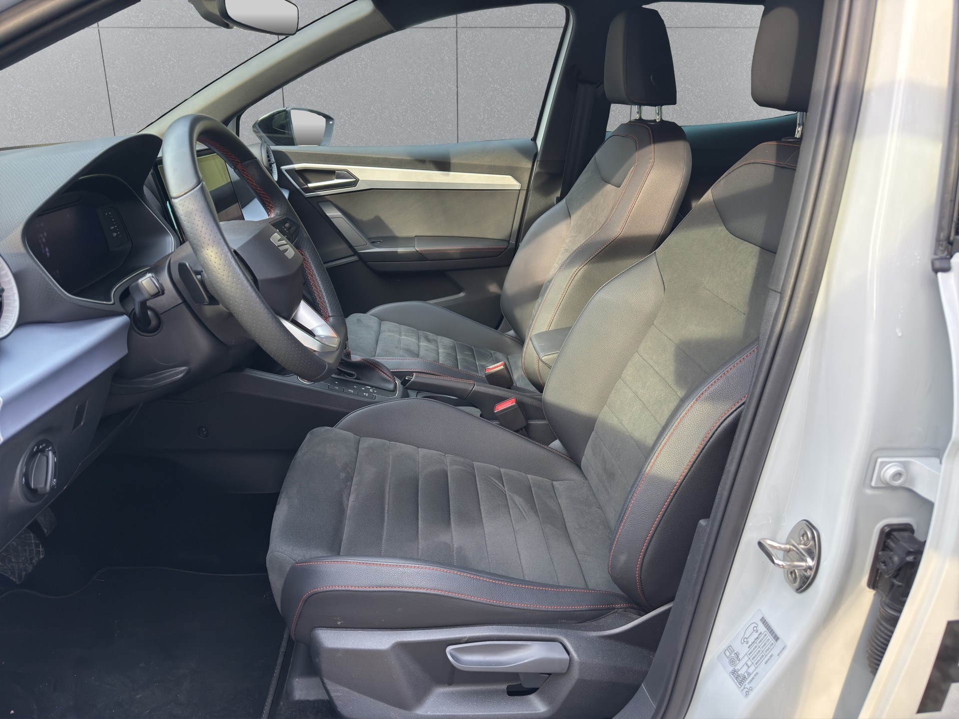SEAT Ibiza 1.0 EcoTSI Move FR DSG-image-6