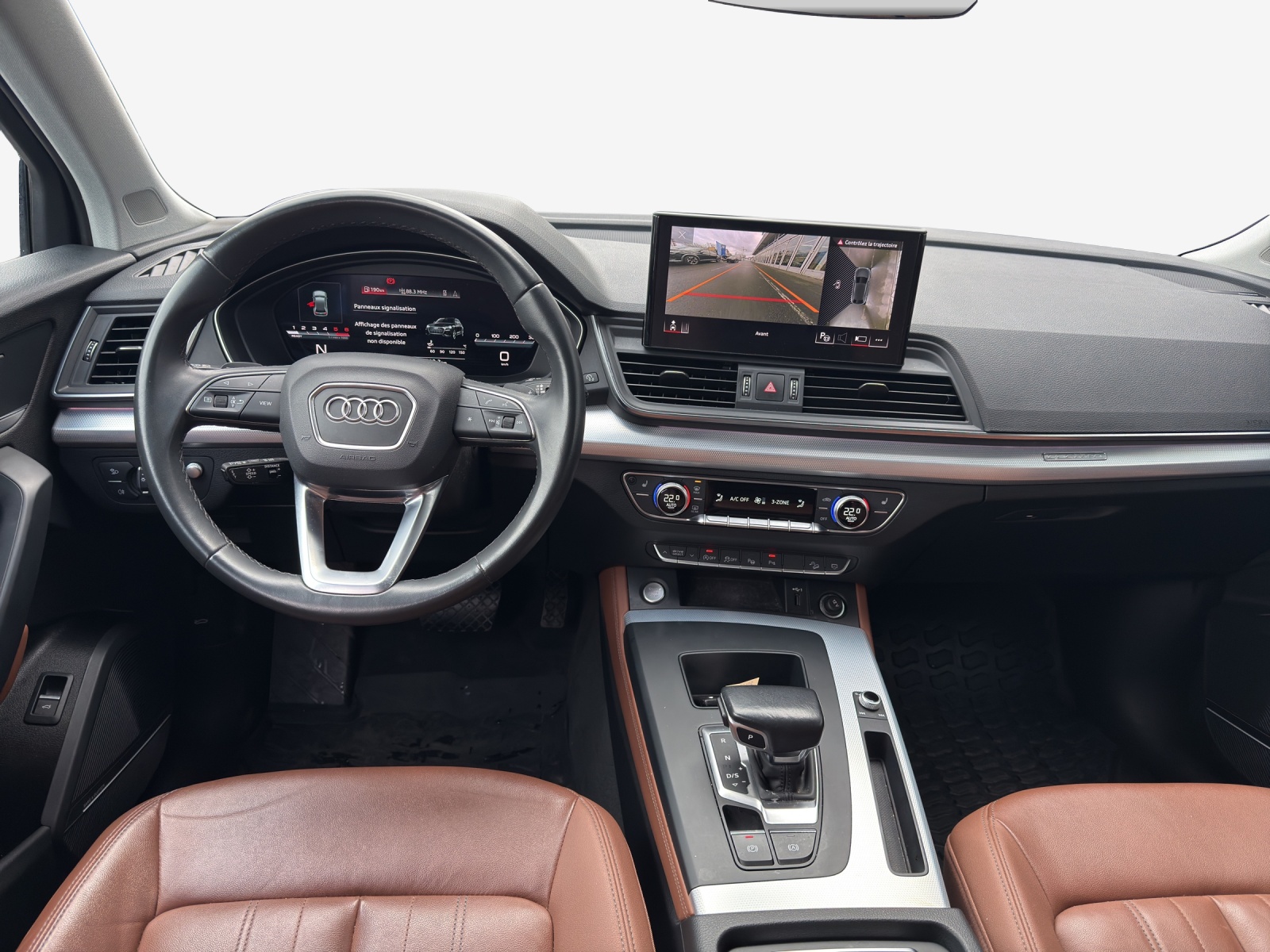 AUDI Q5 Sportback 40 TDI Blackedition quattro S-tronic-image-8