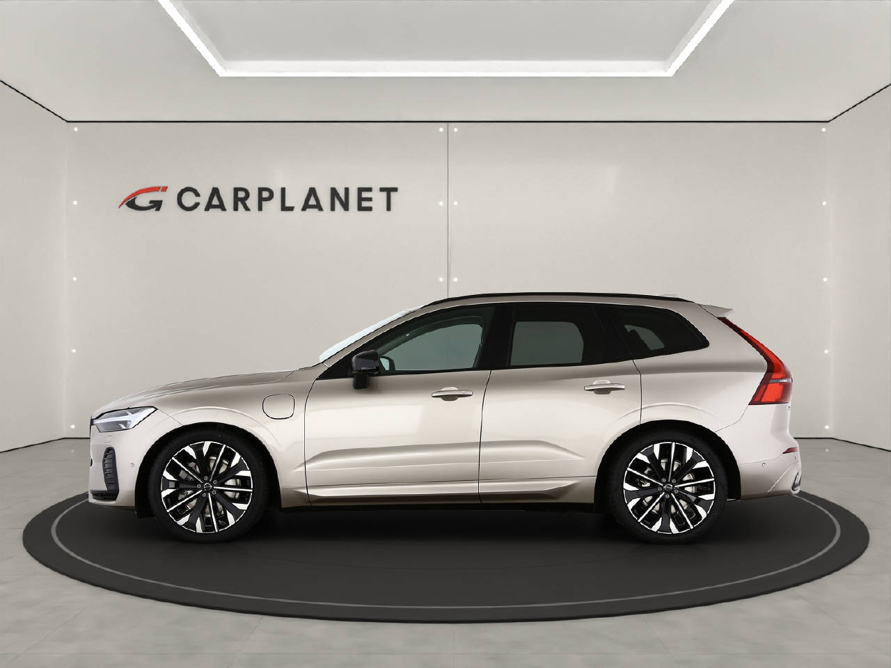 VOLVO XC60 2.0 T8 TE Ultra Dark eAWD-image-1