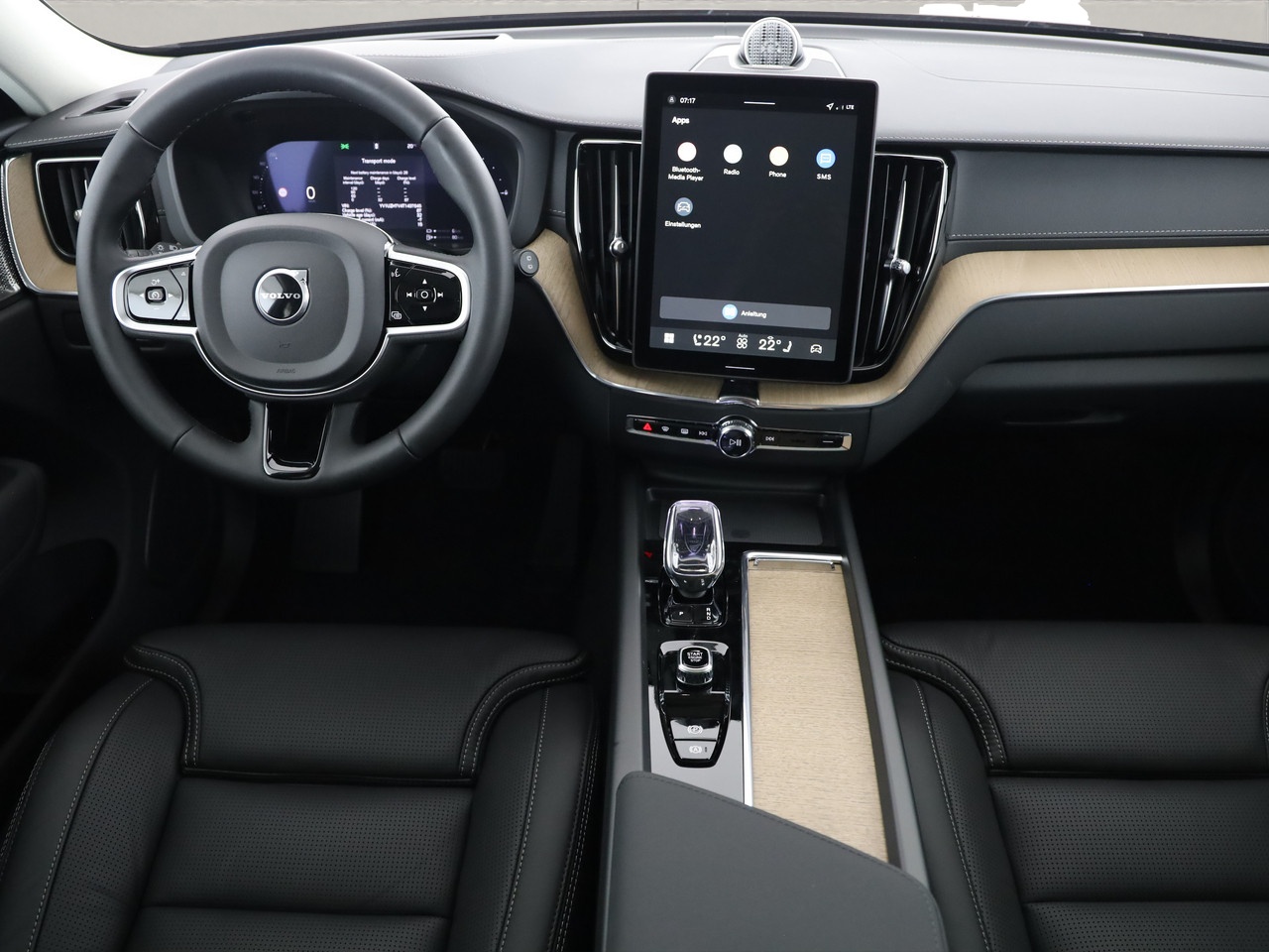 VOLVO XC60 2.0 T8 TE Ultra Dark eAWD-image-8