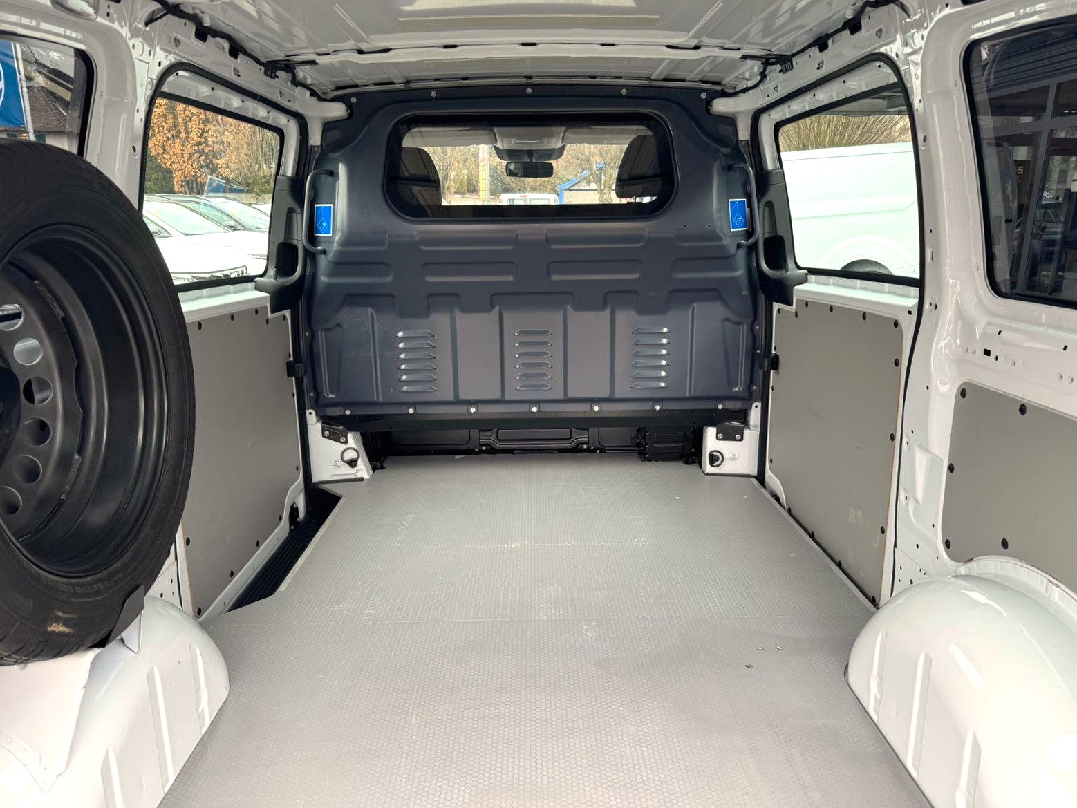 MERCEDES-BENZ Vito 114 CDI 9G-Tronic 4M Base-image-15