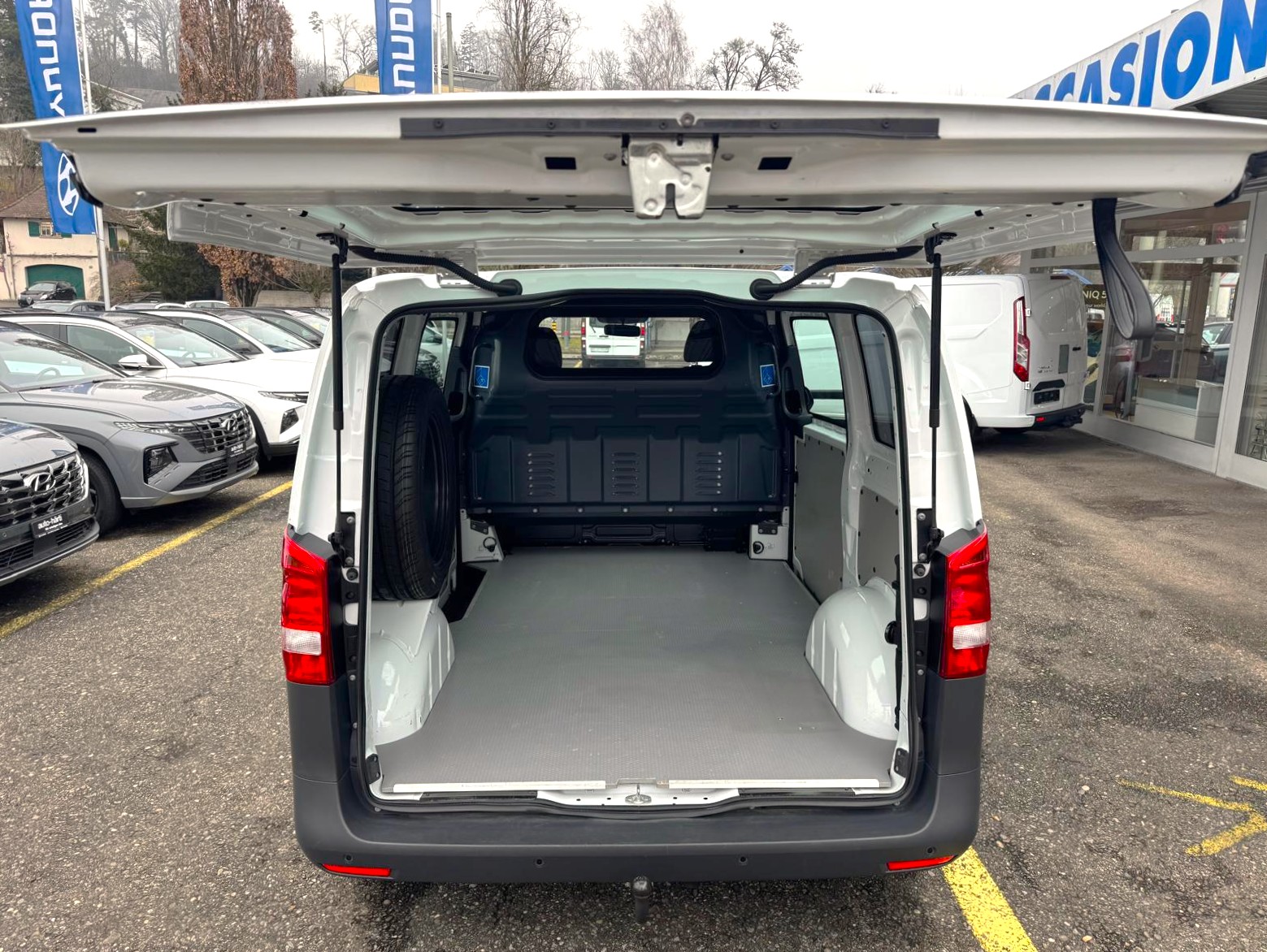 MERCEDES-BENZ Vito 114 CDI 9G-Tronic 4M Base-image-14