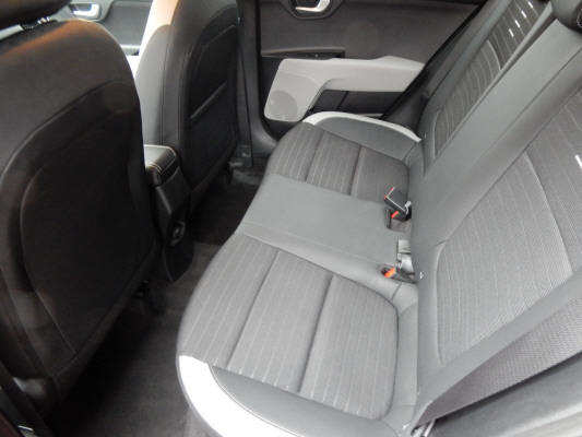 KIA Stonic 1.0 T-GDi-image-7
