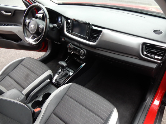 KIA Stonic 1.0 T-GDi-image-8