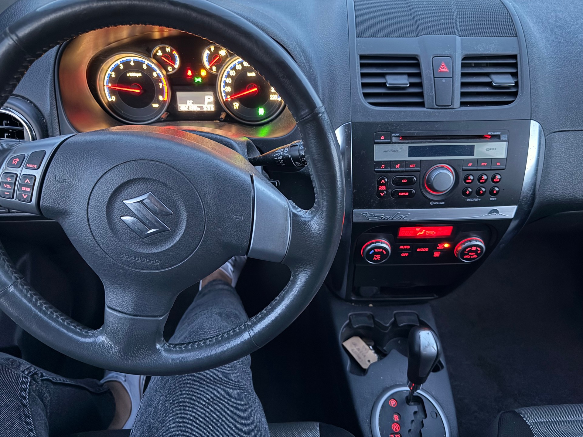 SUZUKI SX4 1.6 16V GL Top 4WD Automatic-image-8