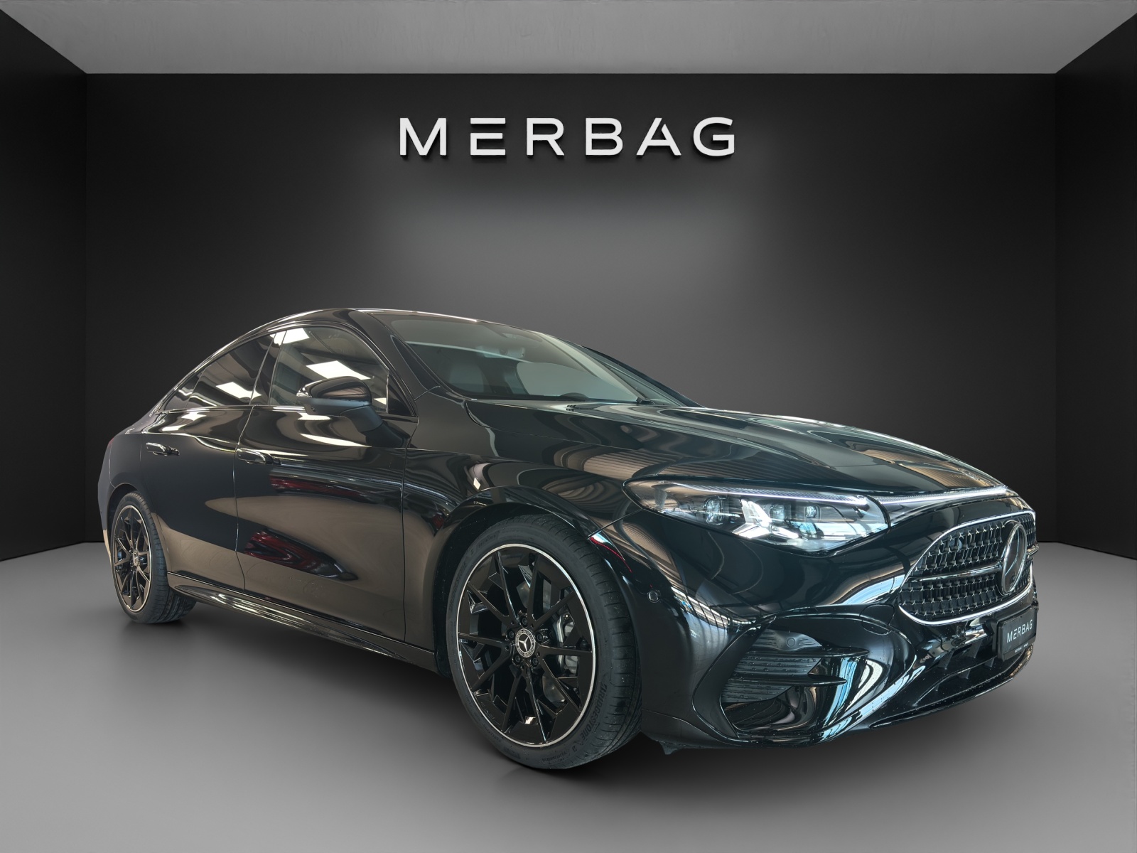 MERCEDES-BENZ CLA 220 8G-DCT 4Matic AMG Line-image-0
