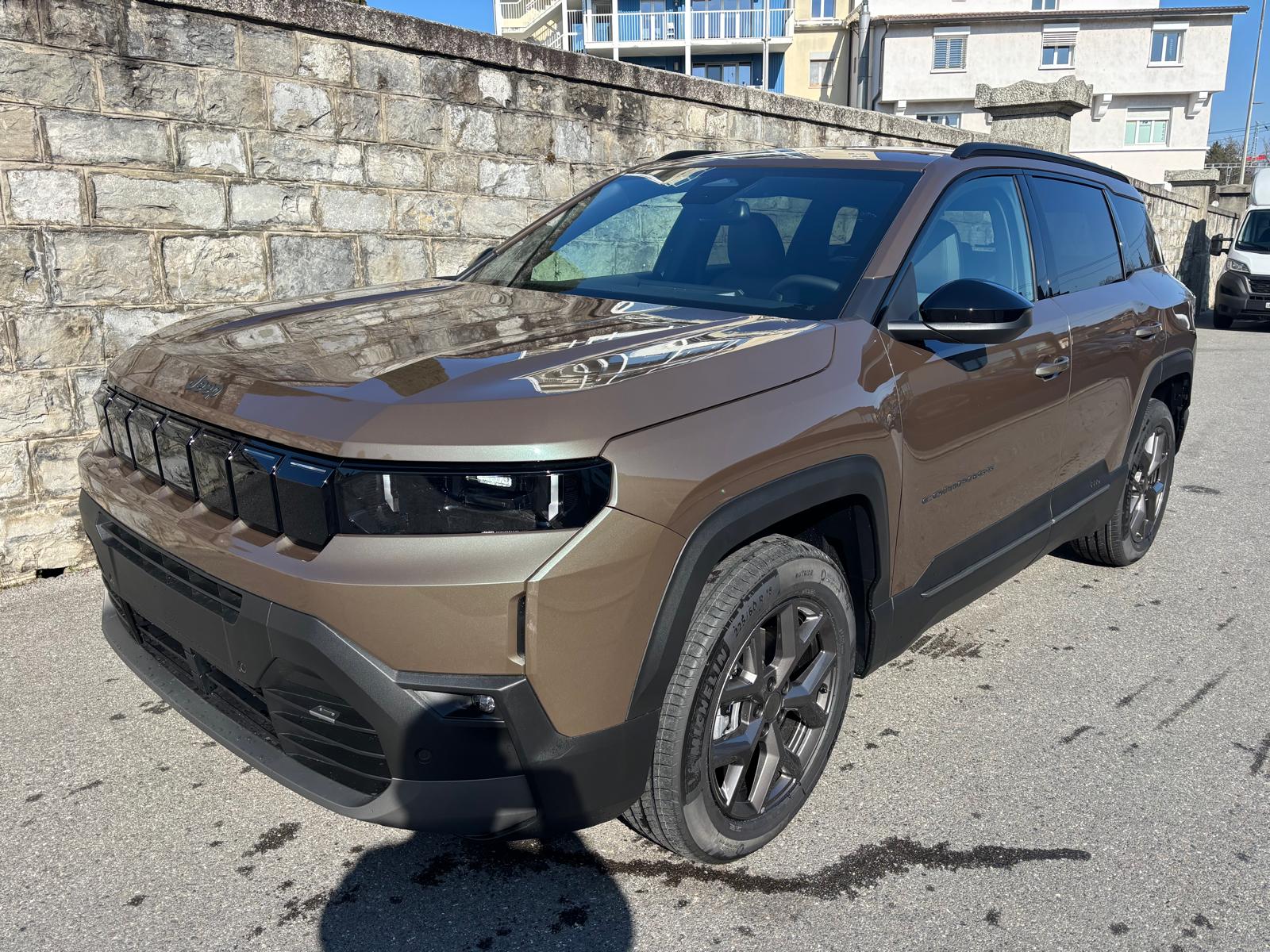 JEEP Compass 1.2 T e-Hybrid First Edition-image-1