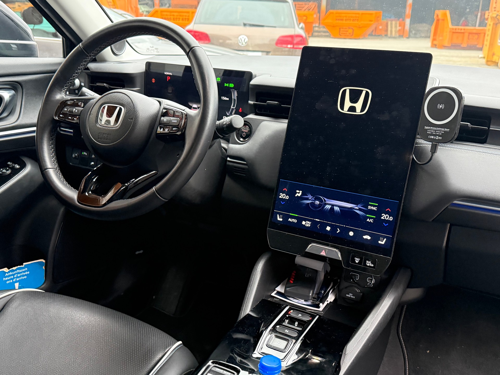 HONDA Ny1 Elegance-image-8