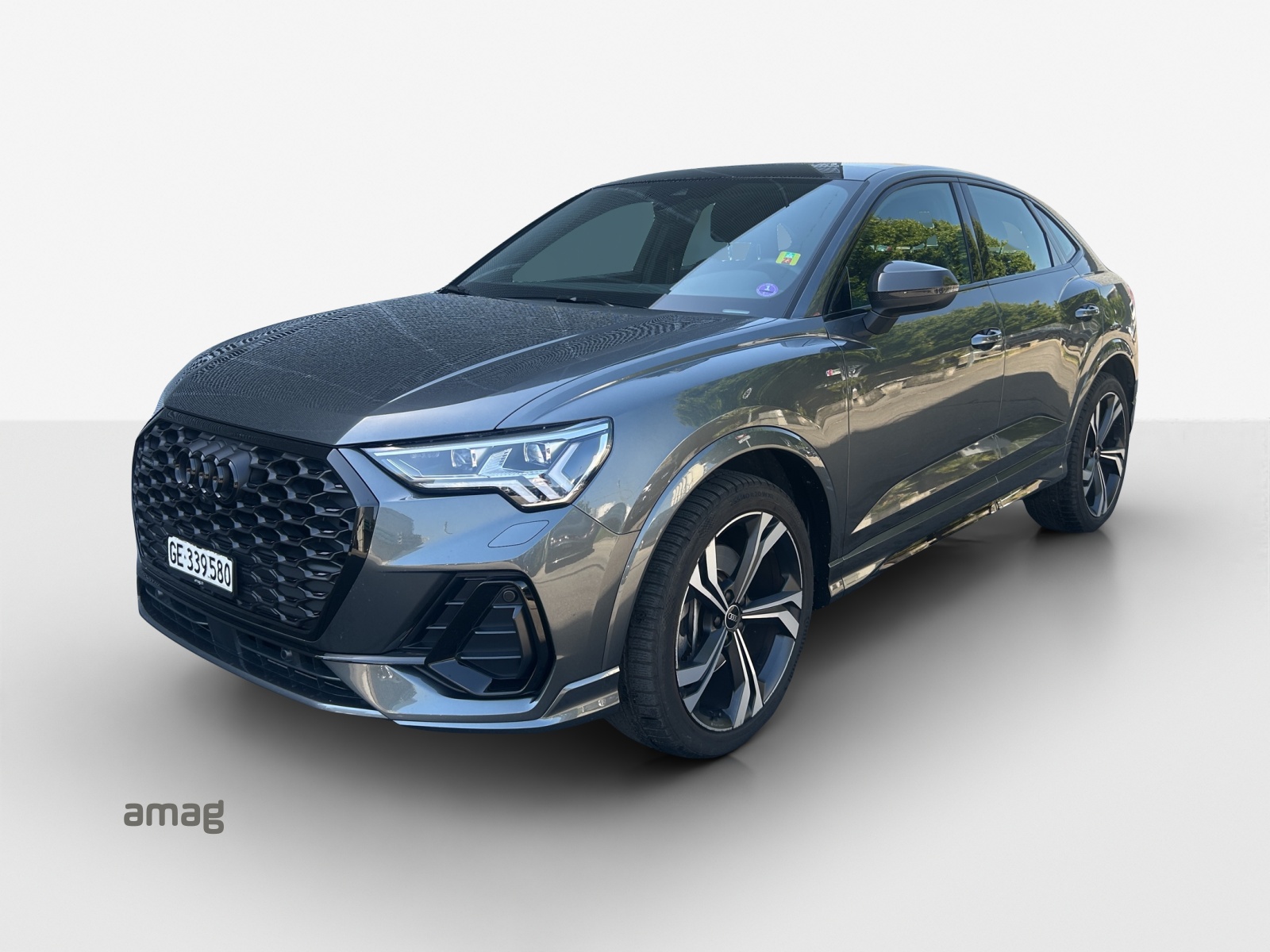 AUDI Q3 Sportback 45 TFSI S line quattro S-tronic-image-0
