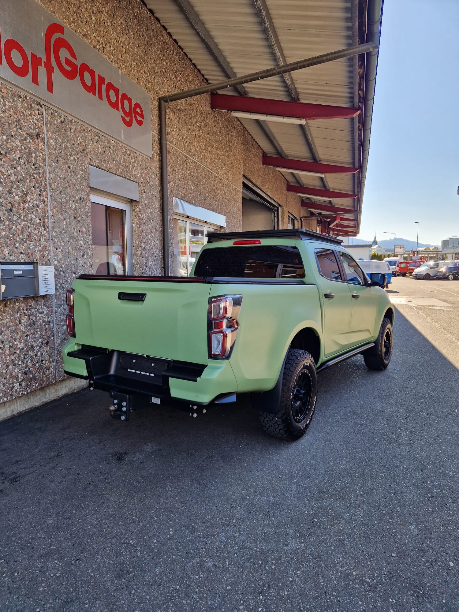 ISUZU D-MAX 1.9 CrewCab N60FF 4x4 AT-image-2