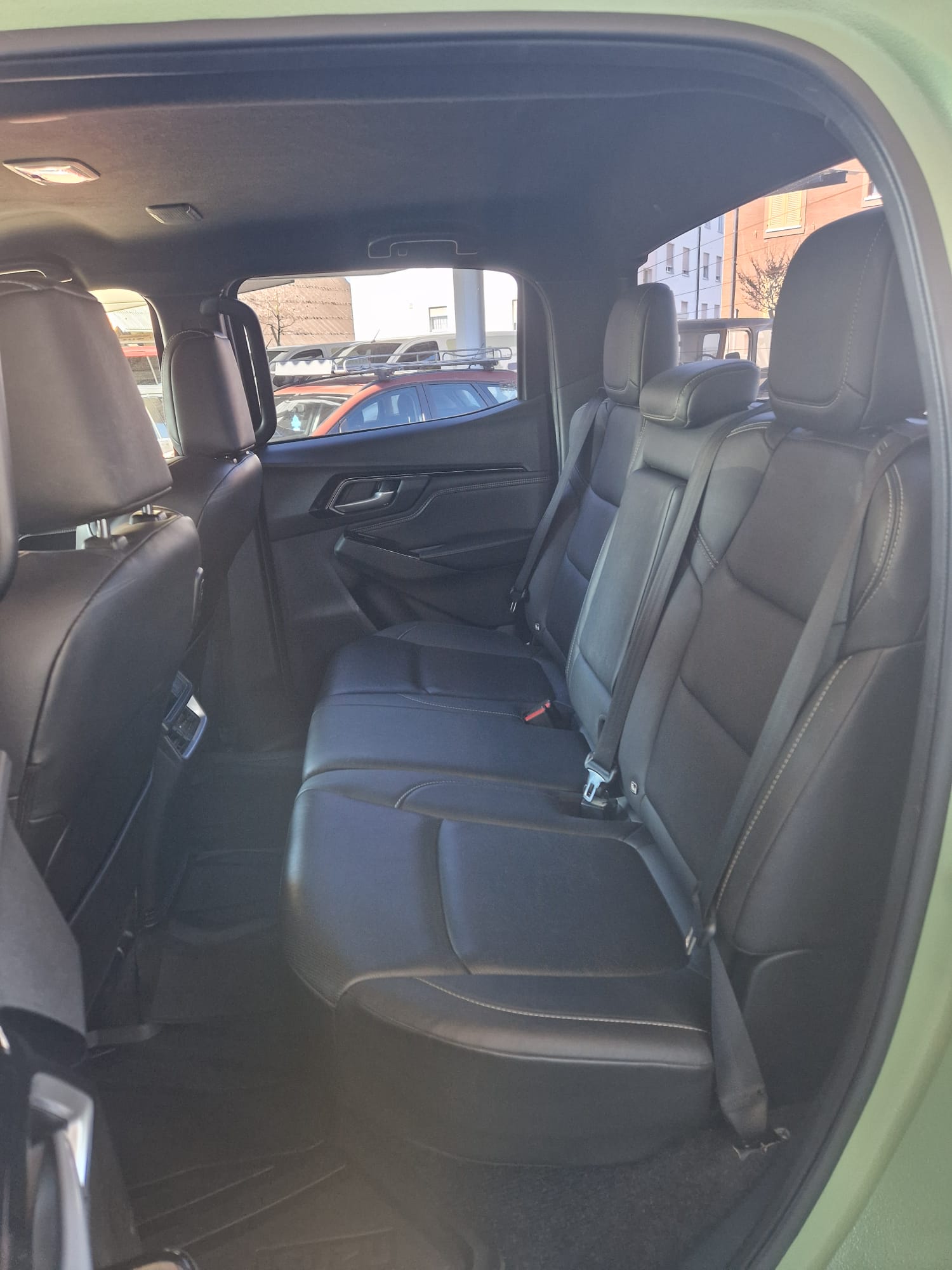 ISUZU D-MAX 1.9 CrewCab N60FF 4x4 AT-image-9