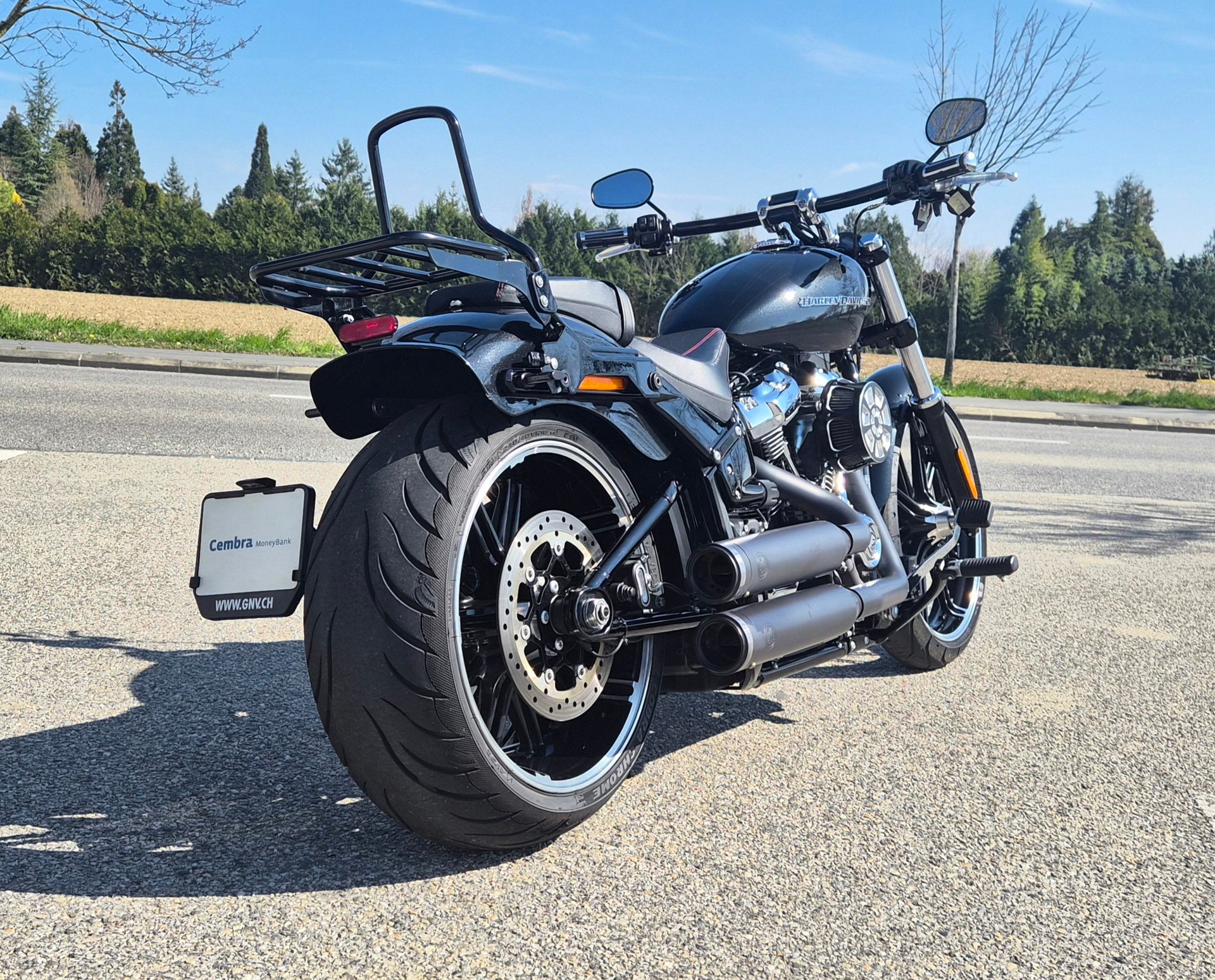 HARLEY-DAVIDSON FXBRS Breakout 114 ABS-showroom-element-3