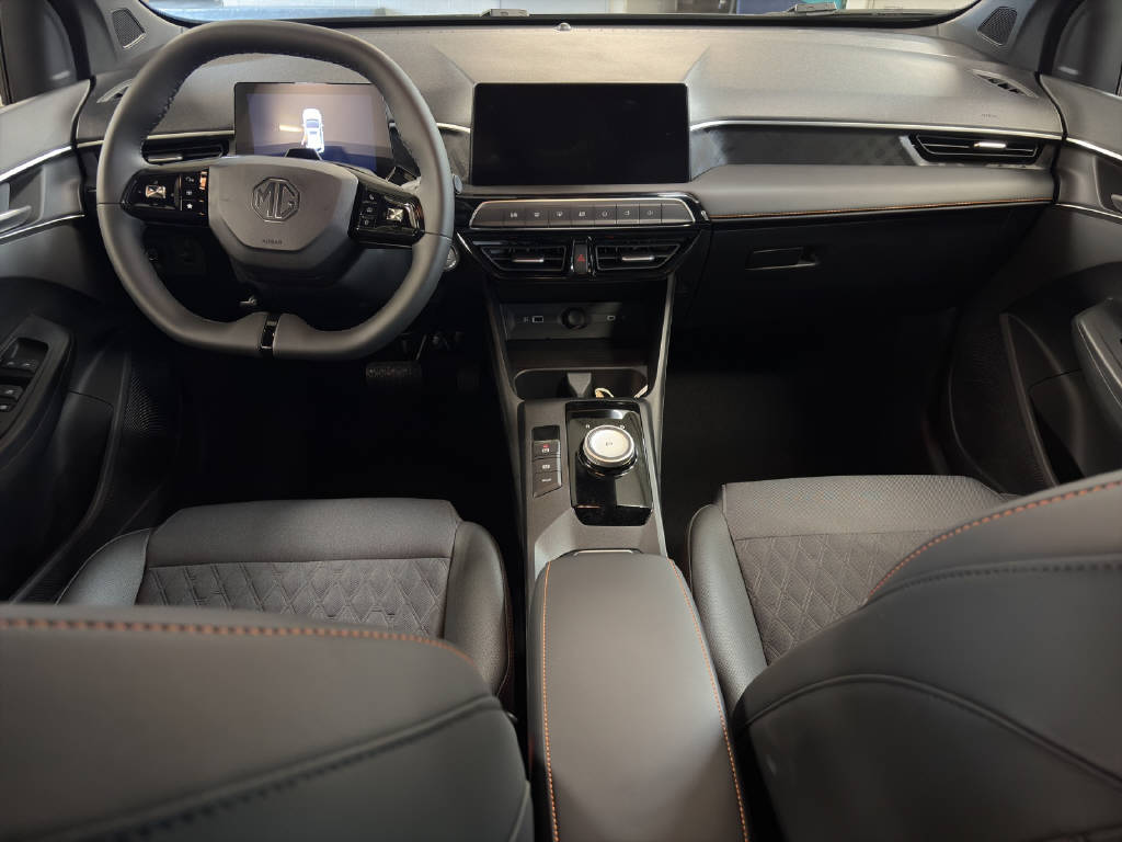 MG 3 1.5 Hybrid Luxury-image-6