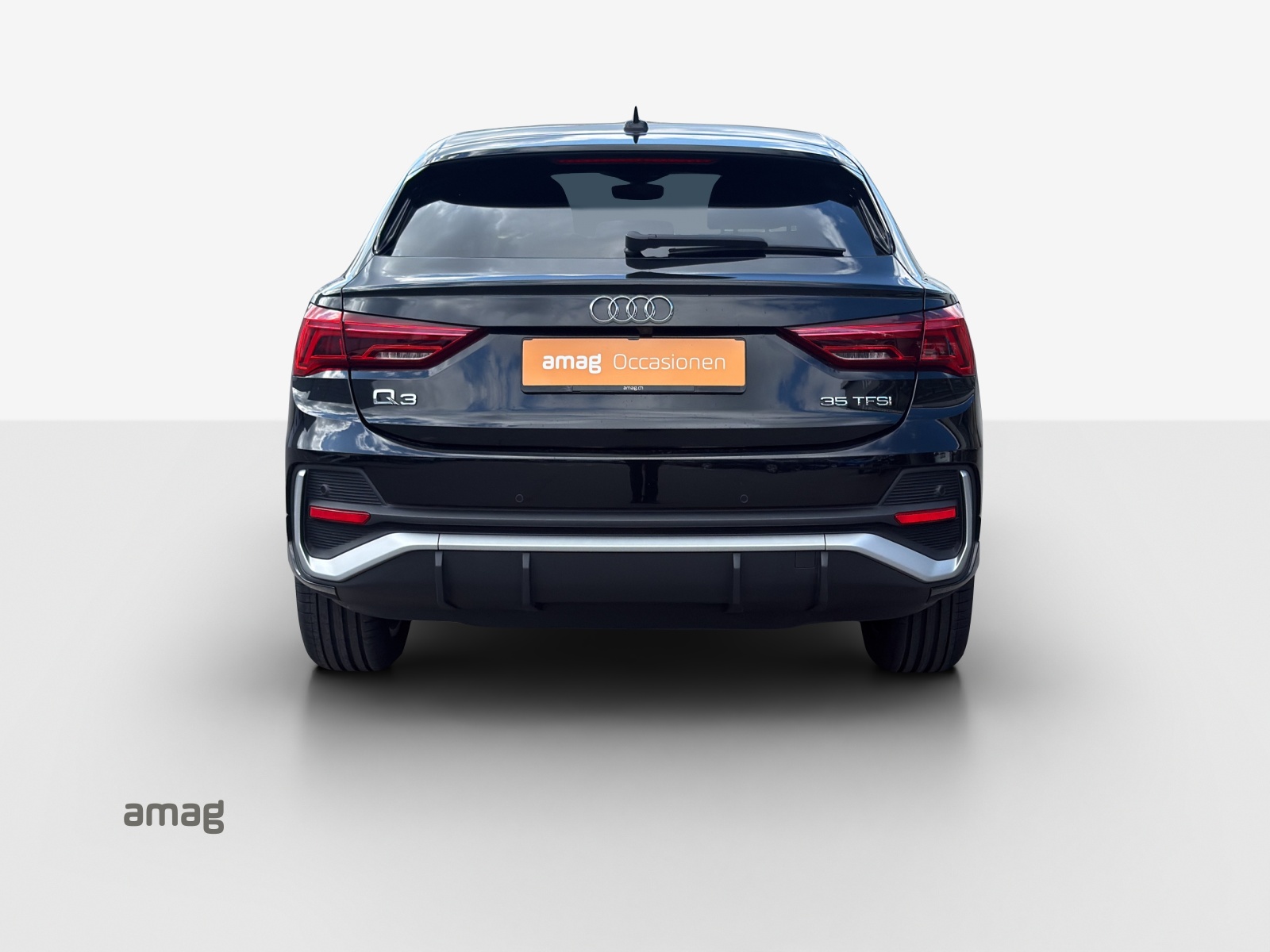 AUDI Q3 Sportback 35 TFSI S line Attraction S-tronic-image-3