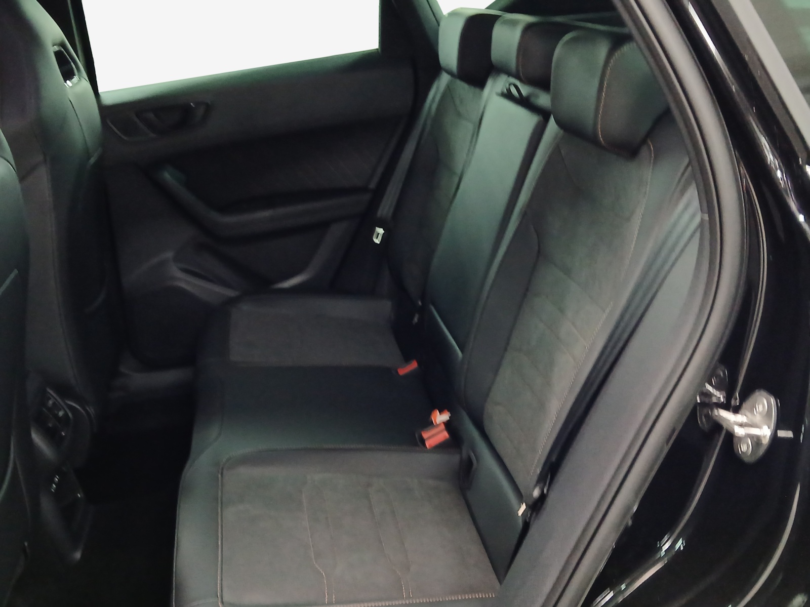 CUPRA Ateca 2.0TSI Inicio 4Drive DSG-image-11