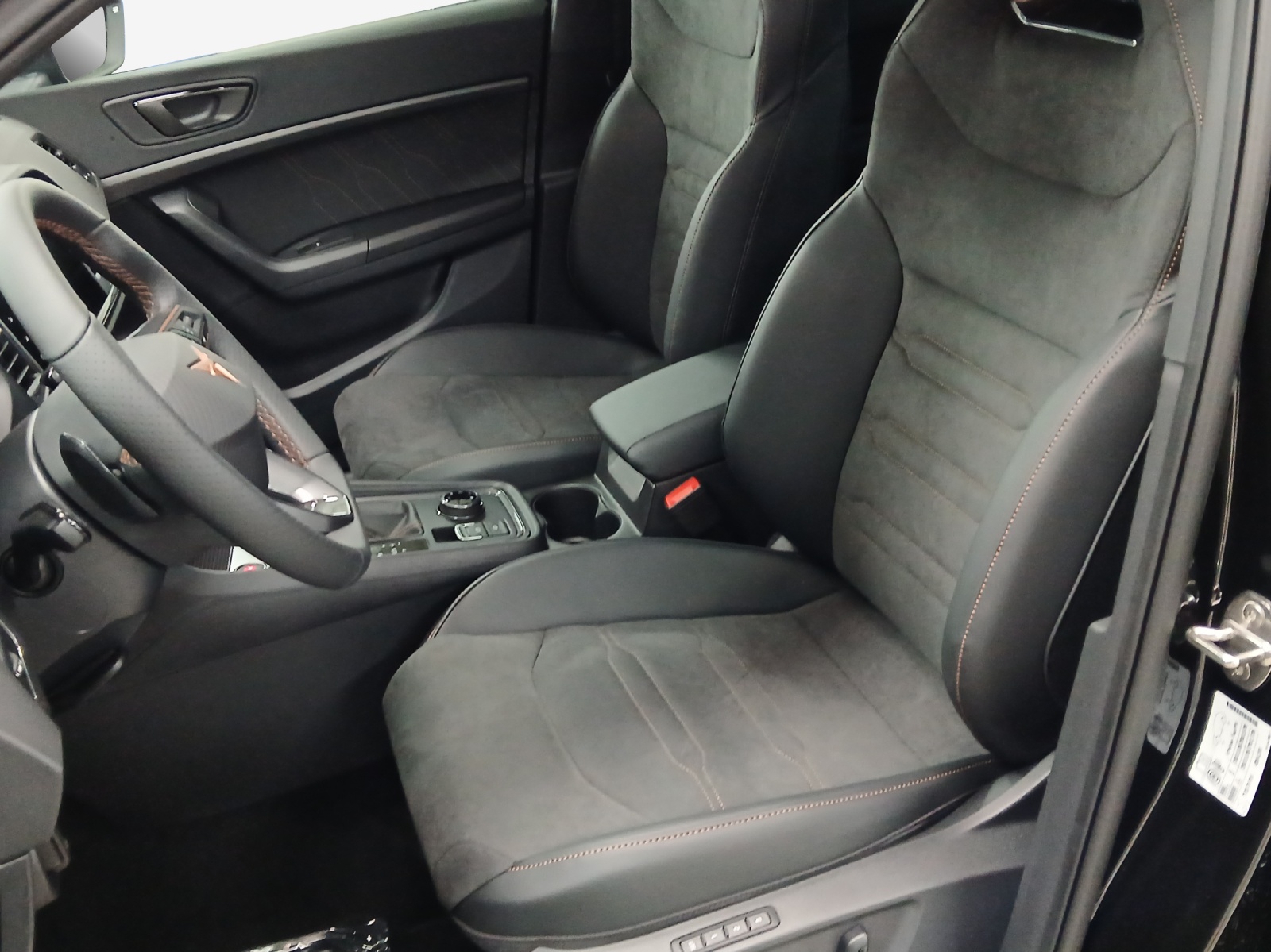CUPRA Ateca 2.0TSI Inicio 4Drive DSG-image-7