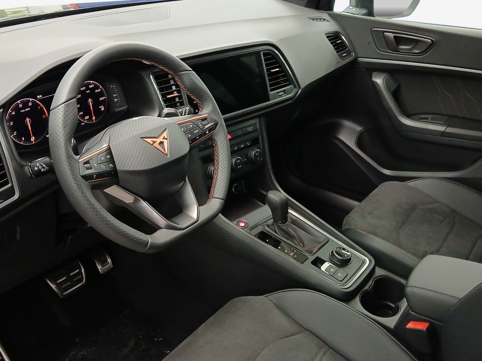 CUPRA Ateca 2.0TSI Inicio 4Drive DSG-image-14
