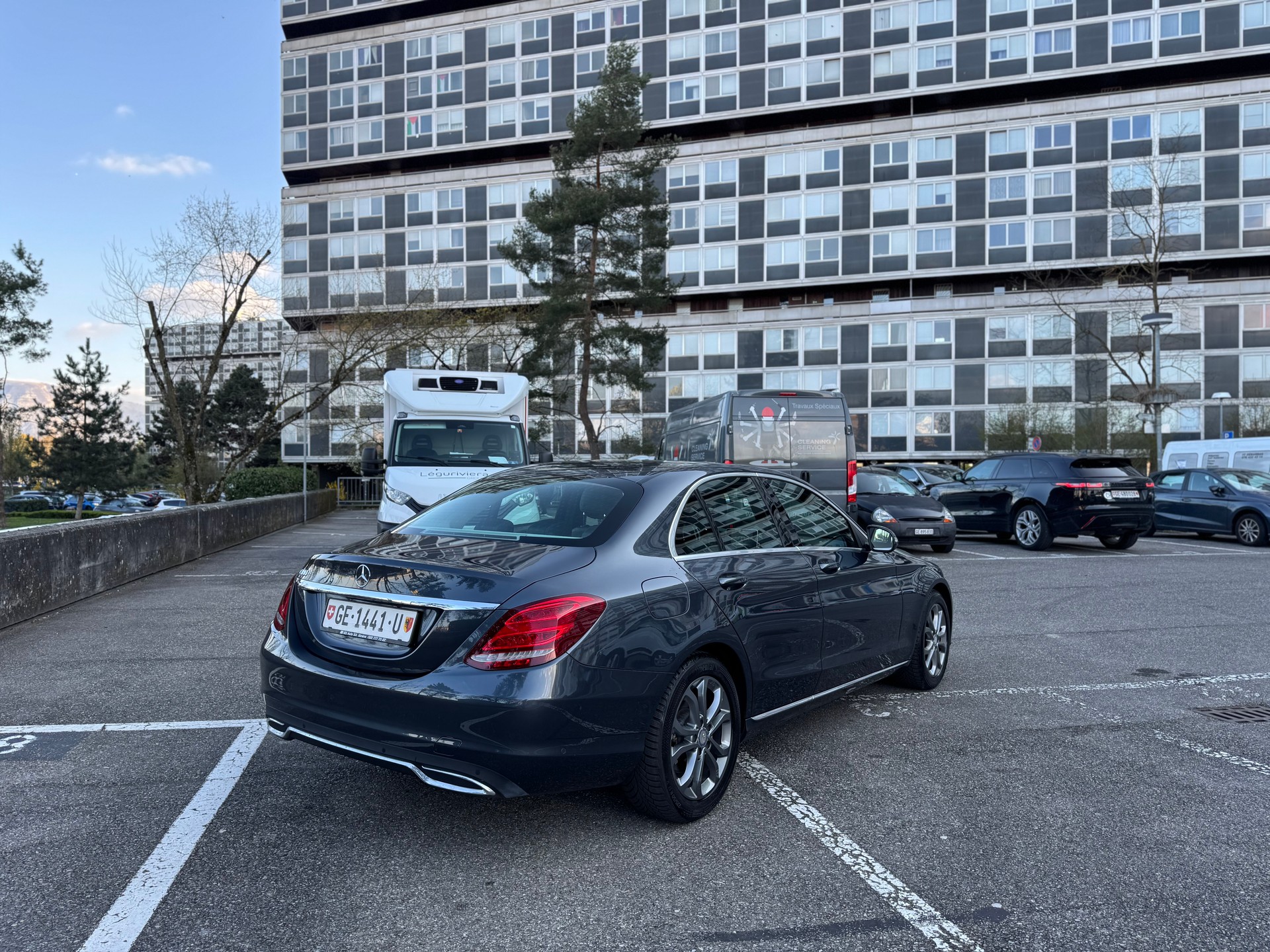MERCEDES-BENZ C 180 Avantgarde 7G-Tronic-image-7