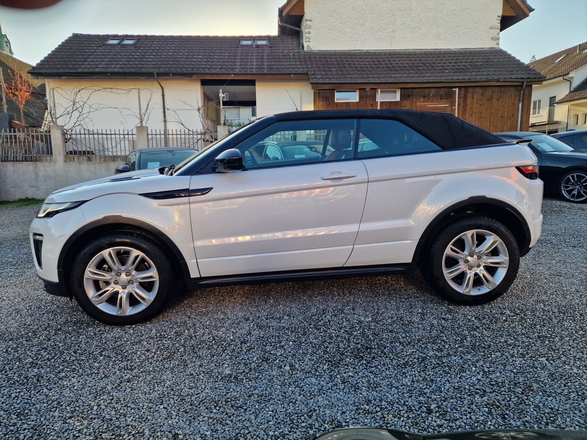 LAND ROVER Evoque 2.0TD4 HSE Dynamic-image-7