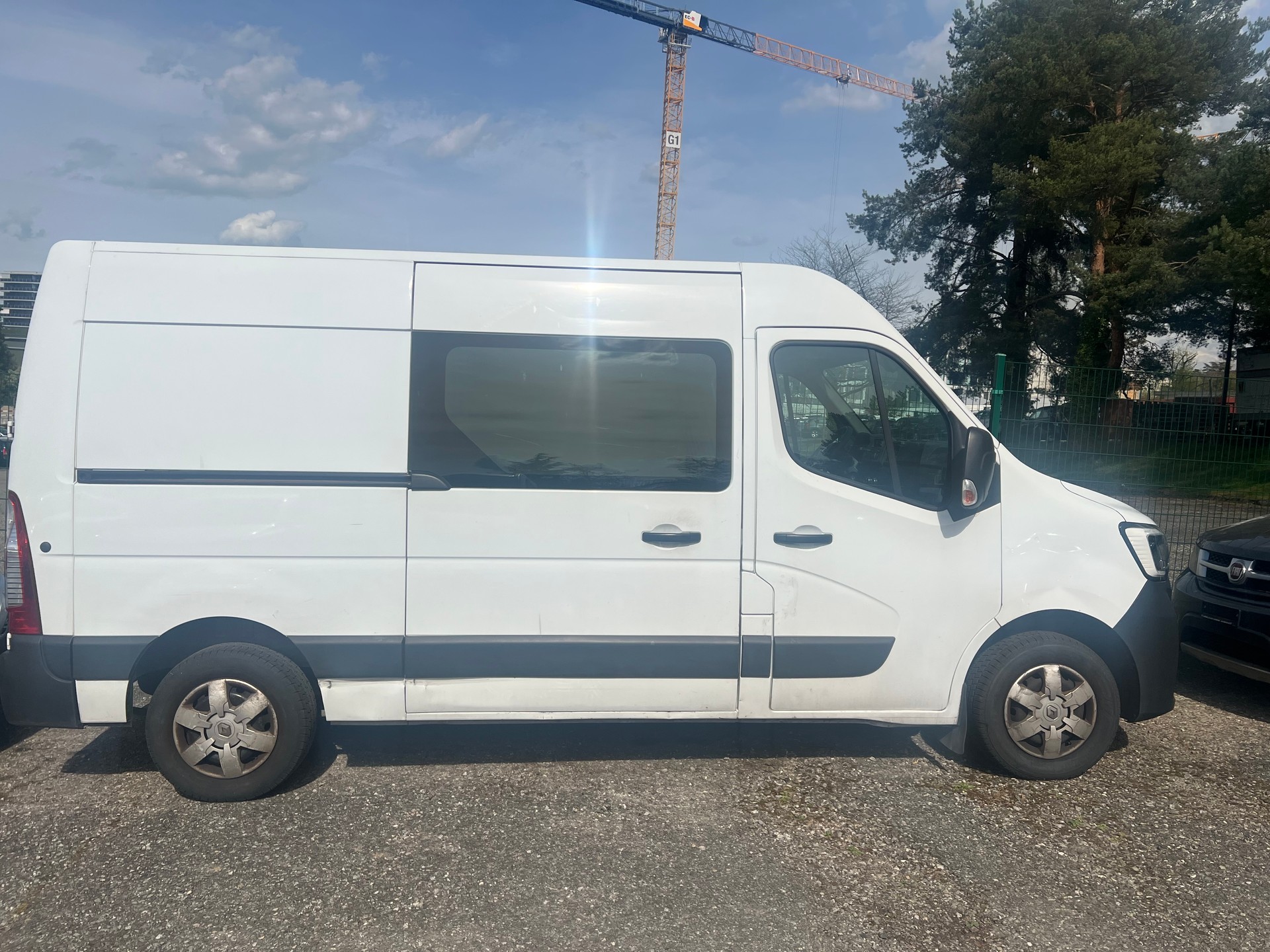 RENAULT Master T33 2.3dCi 135 L2H2 3 places-image-6