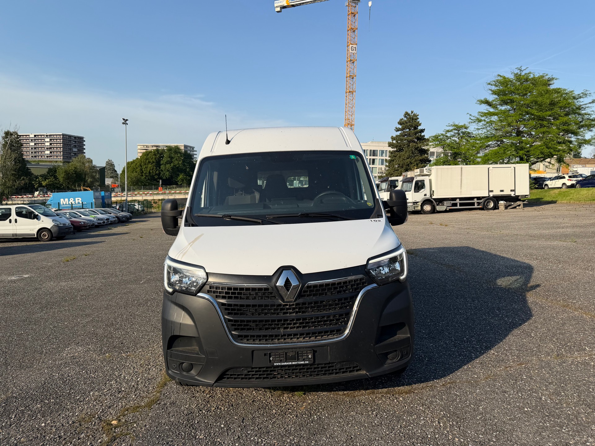 RENAULT Master T33 2.3dCi 135 L2H2 3 places-image-8
