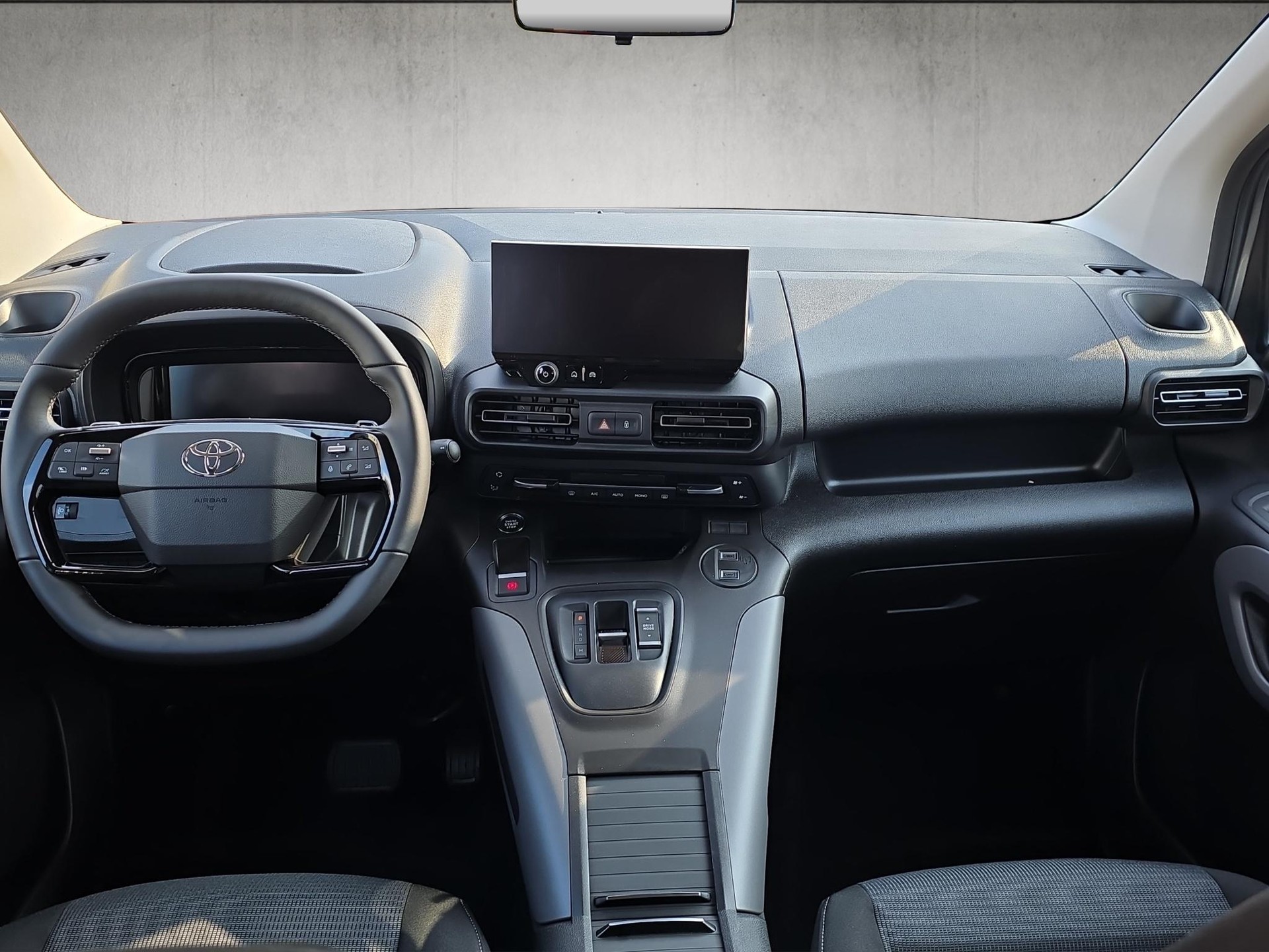 TOYOTA Proace City Verso L2 1.5 HDi 130 Trend-image-10