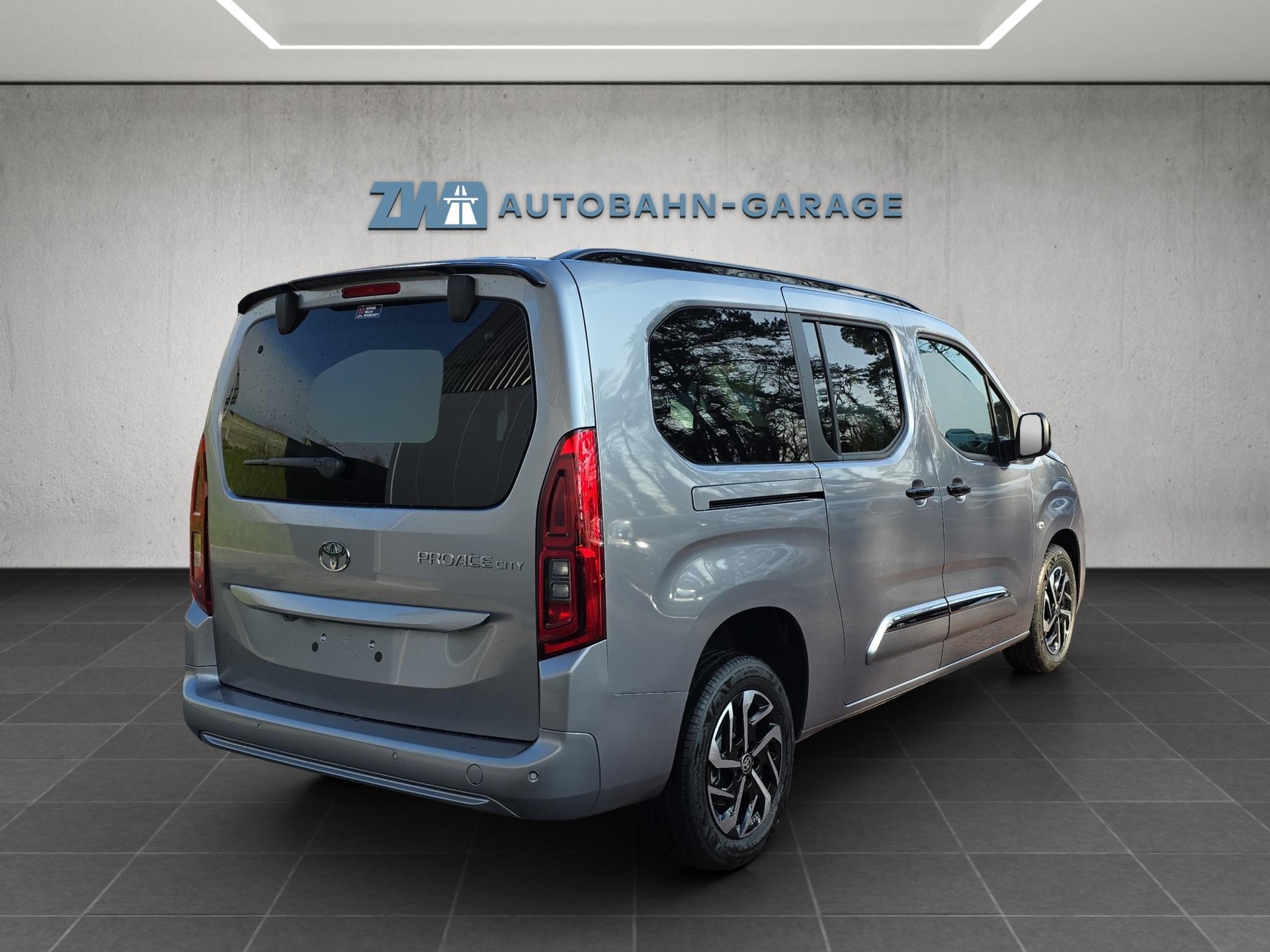 TOYOTA Proace City Verso L2 1.5 HDi 130 Trend-image-4