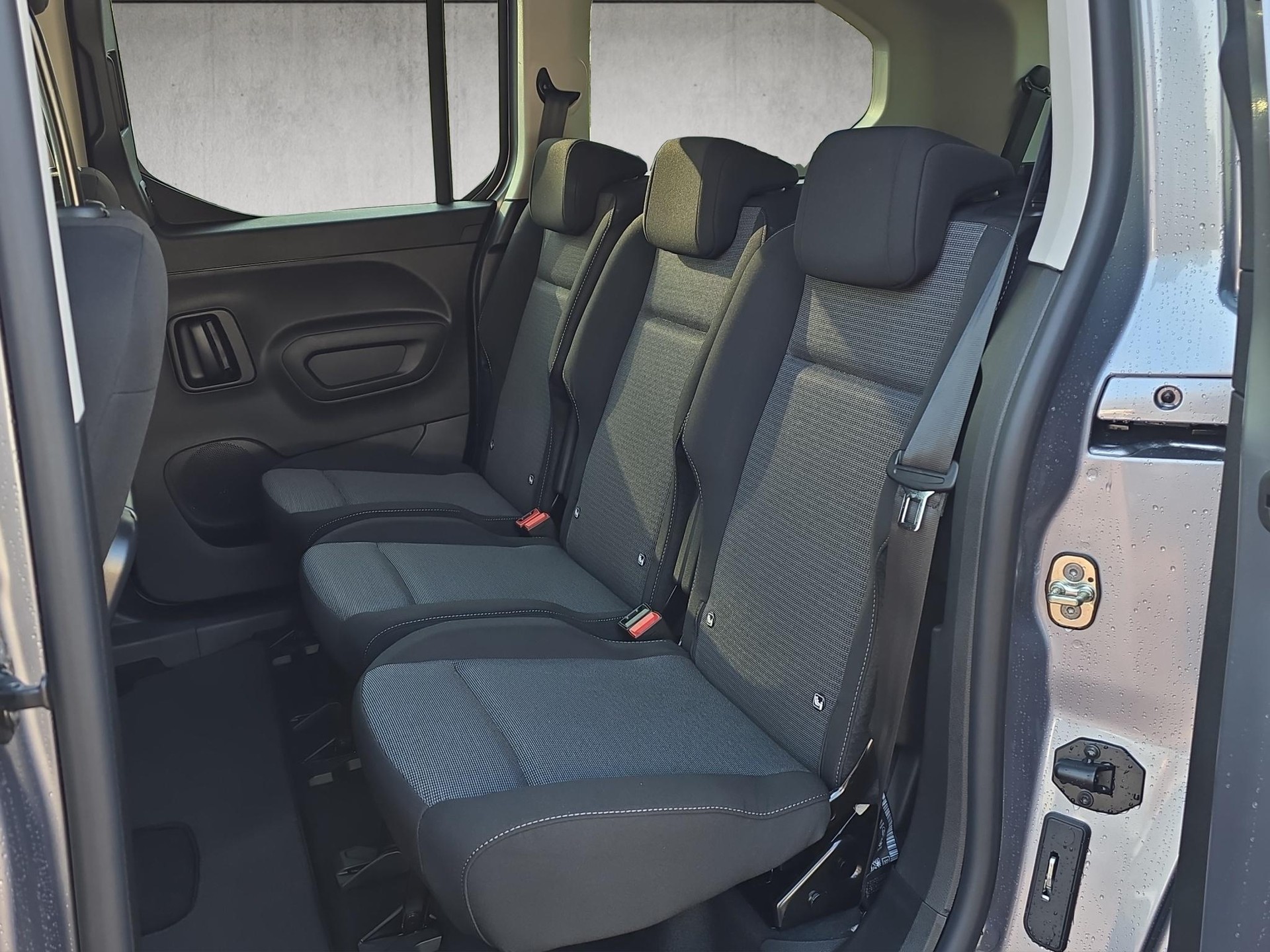 TOYOTA Proace City Verso L2 1.5 HDi 130 Trend-image-11
