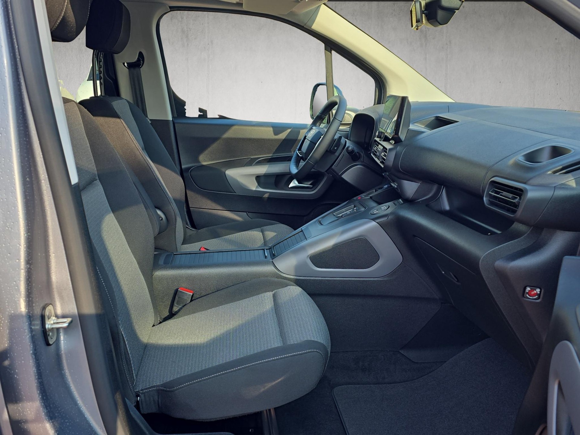 TOYOTA Proace City Verso L2 1.5 HDi 130 Trend-image-13