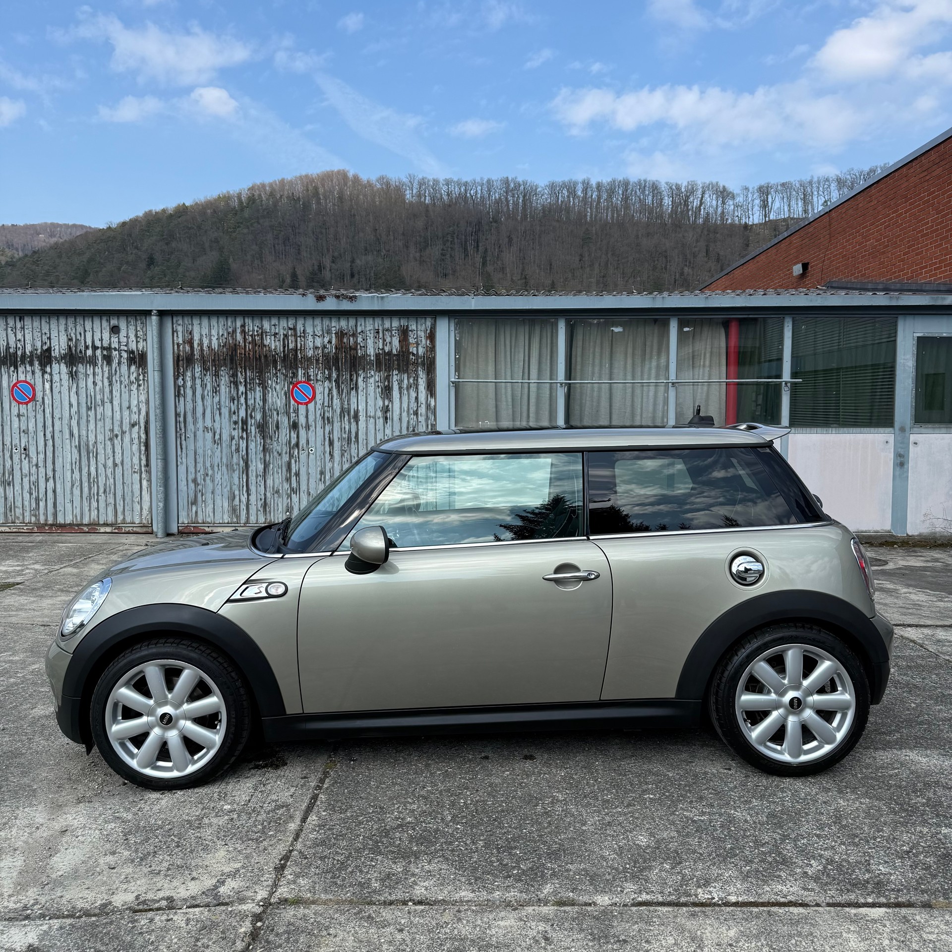 MINI Cooper S-image-6
