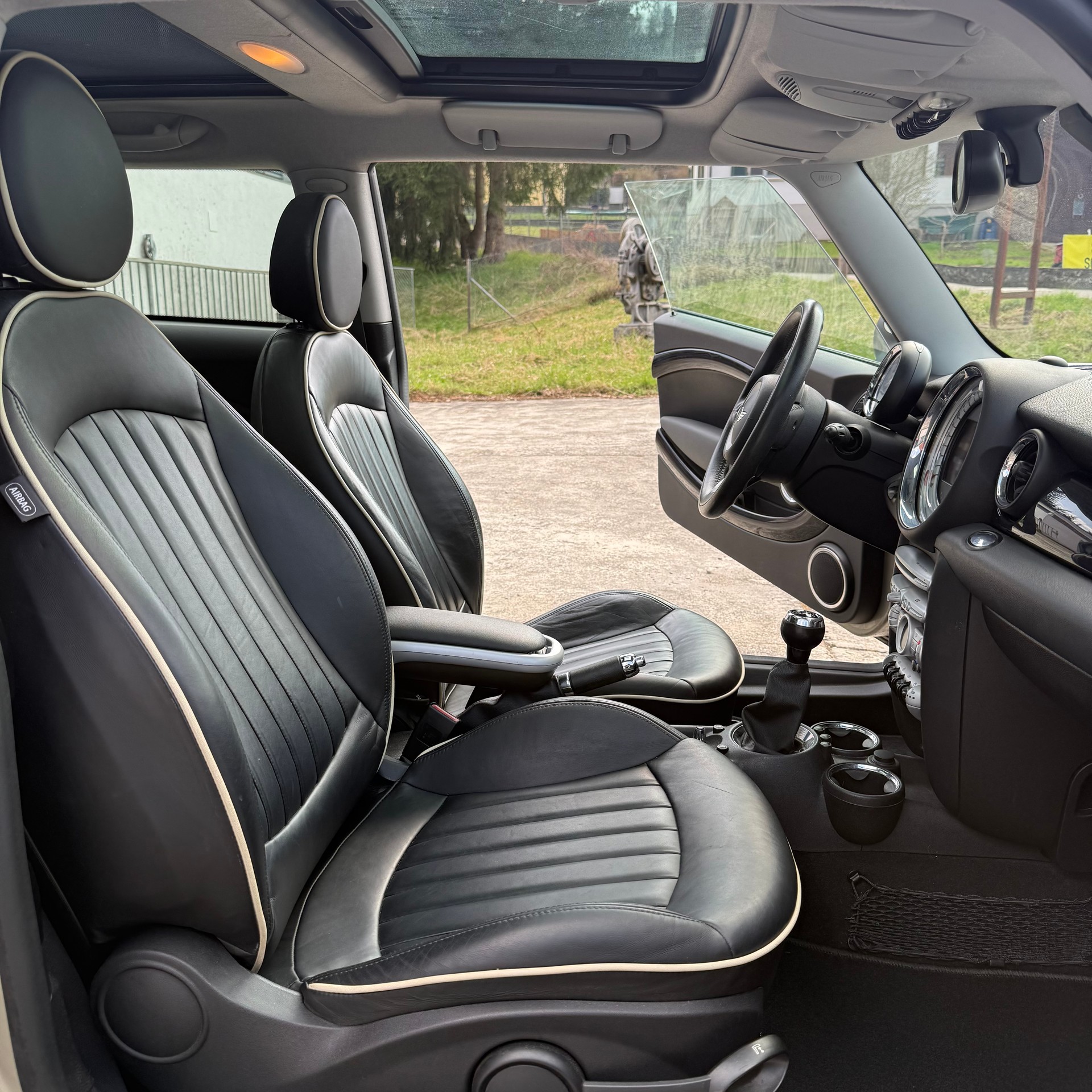 MINI Cooper S-image-11