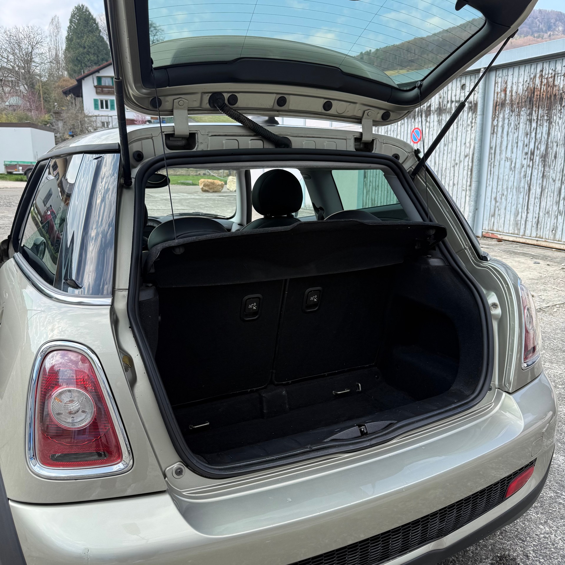 MINI Cooper S-image-12