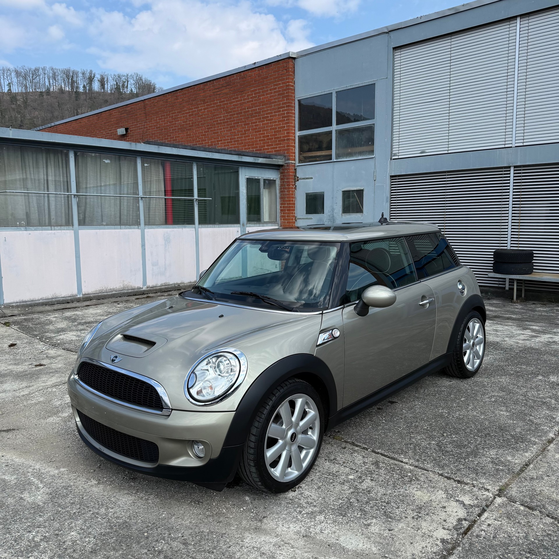 MINI Cooper S-image-7